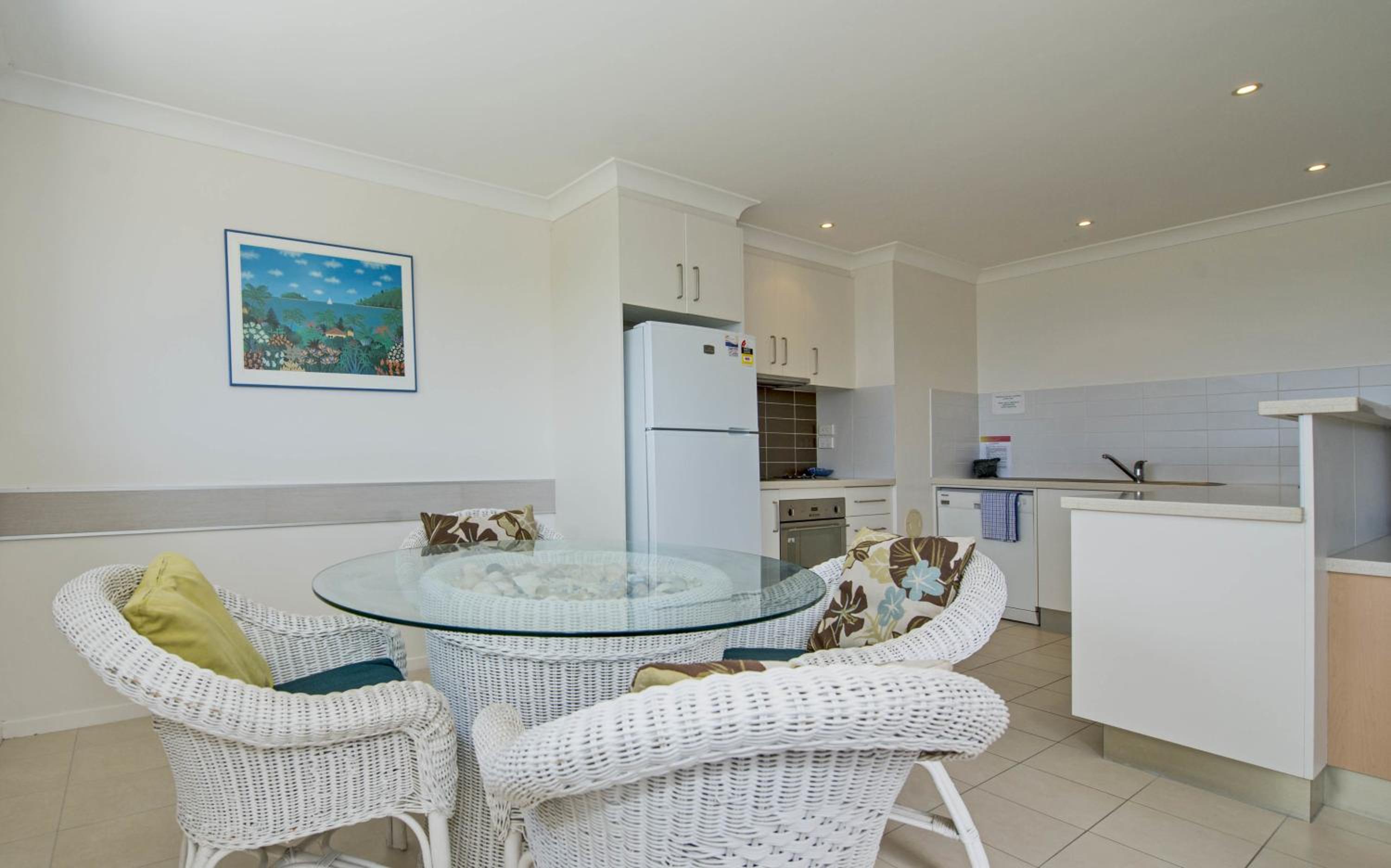 Two-Bedroom Apartment with Sea View photo 3