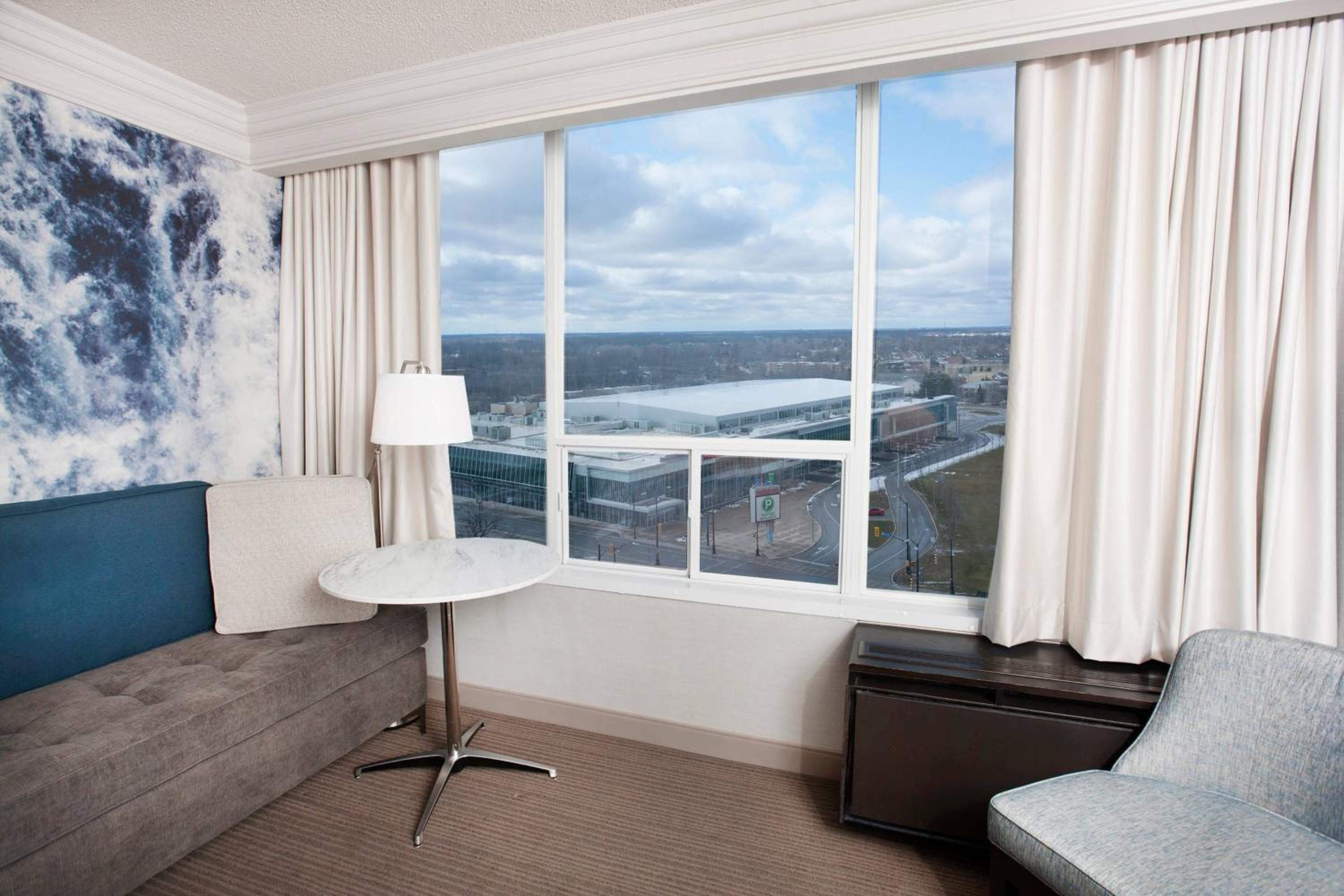 Queen Room with Two Queen Beds and City View - Photo 5