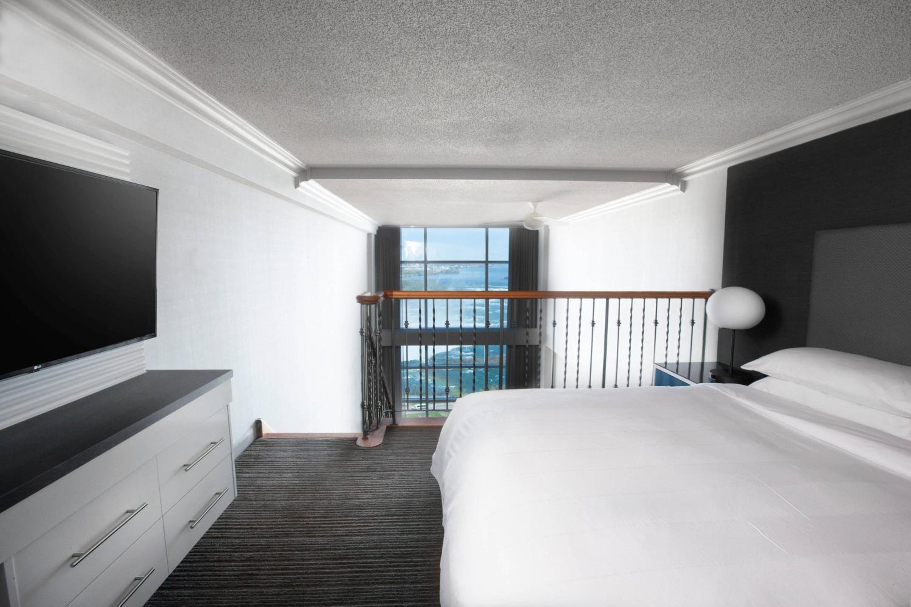 One-Bedroom Bi-Level Loft Suite with One King Bed and One Sofa Bed - Photo 2