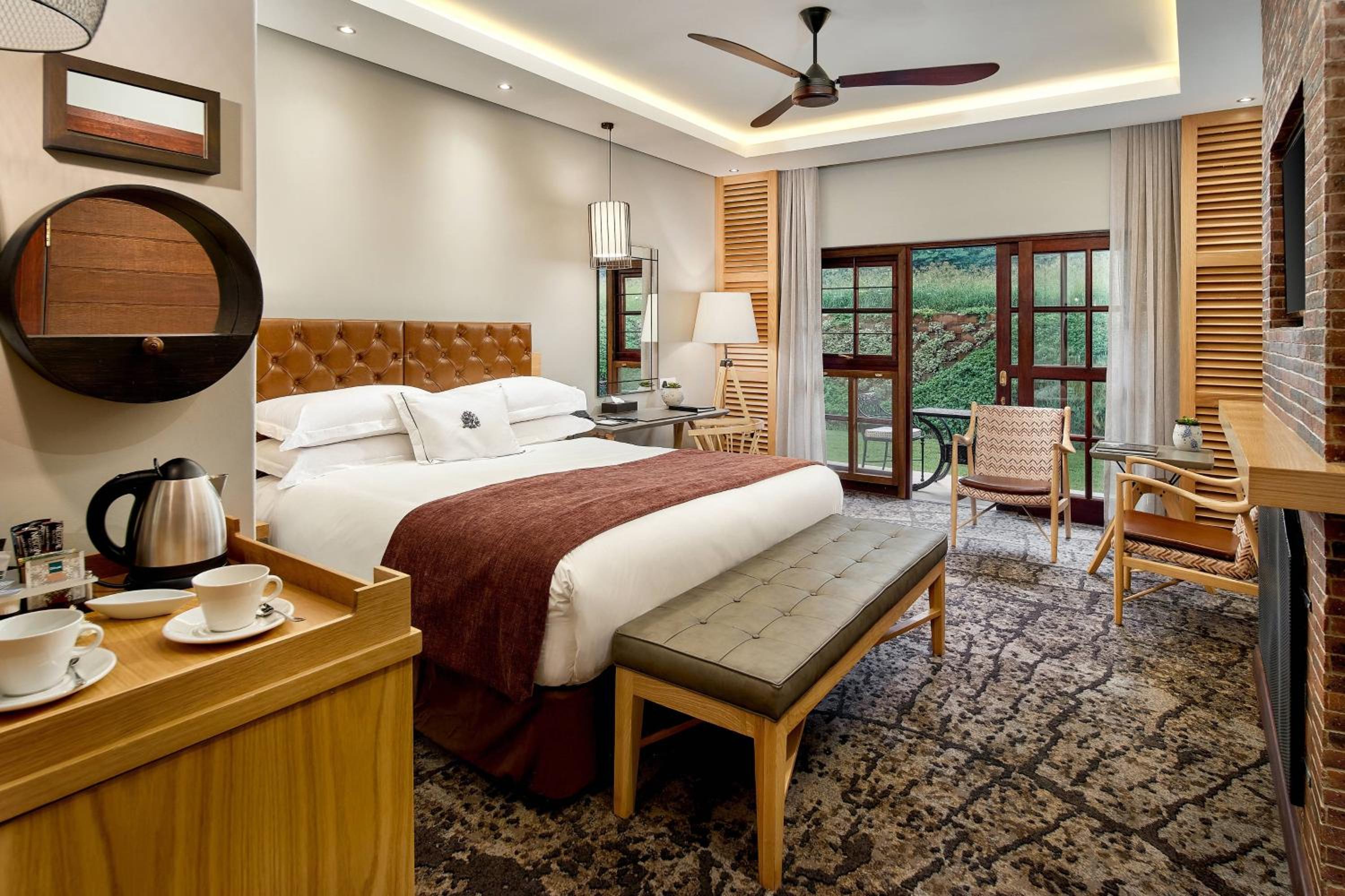 Guest room, 1 King, Forest view, Patio  - Photo 1