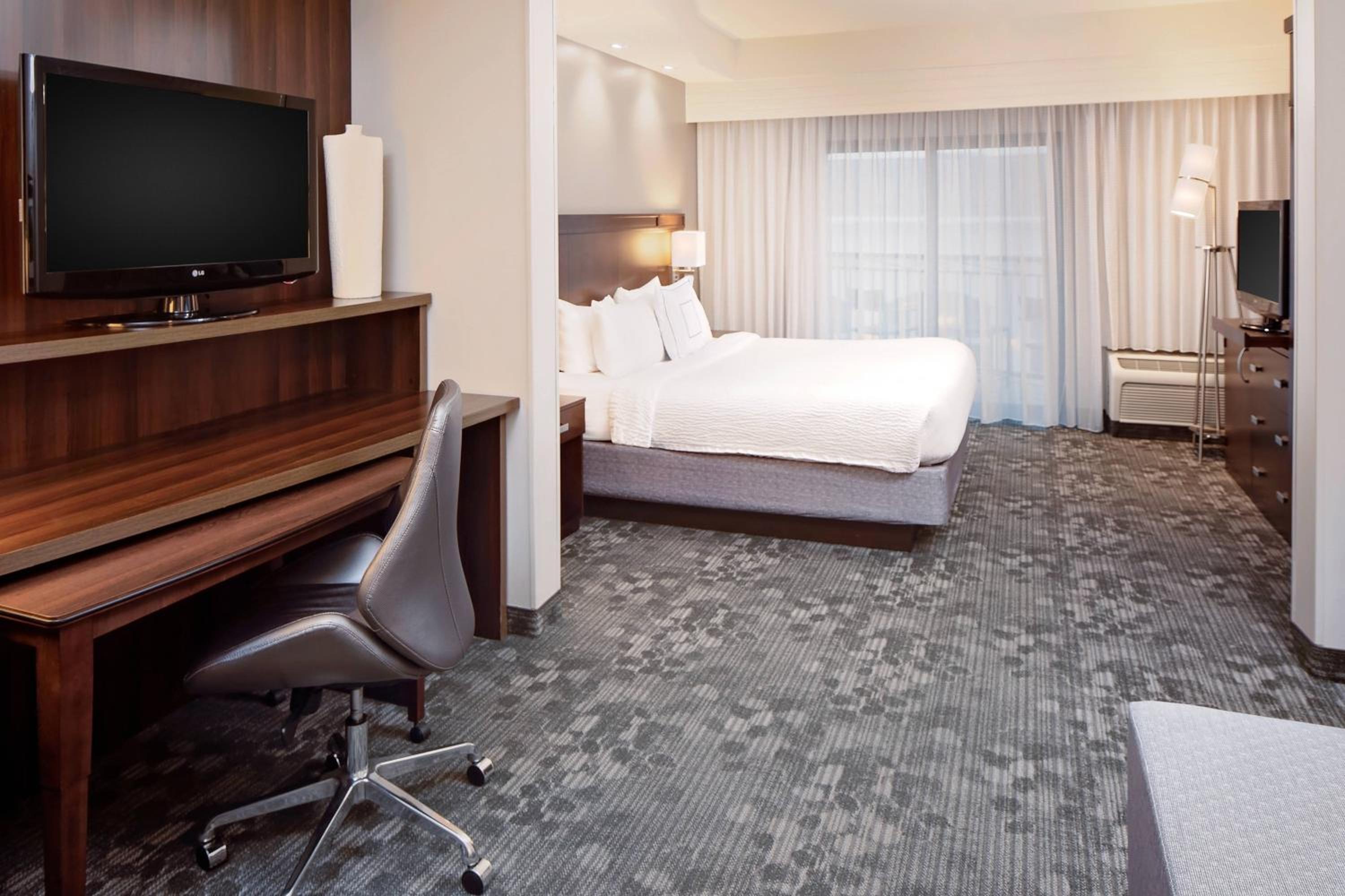 Deluxe King Room with Sofa Bed