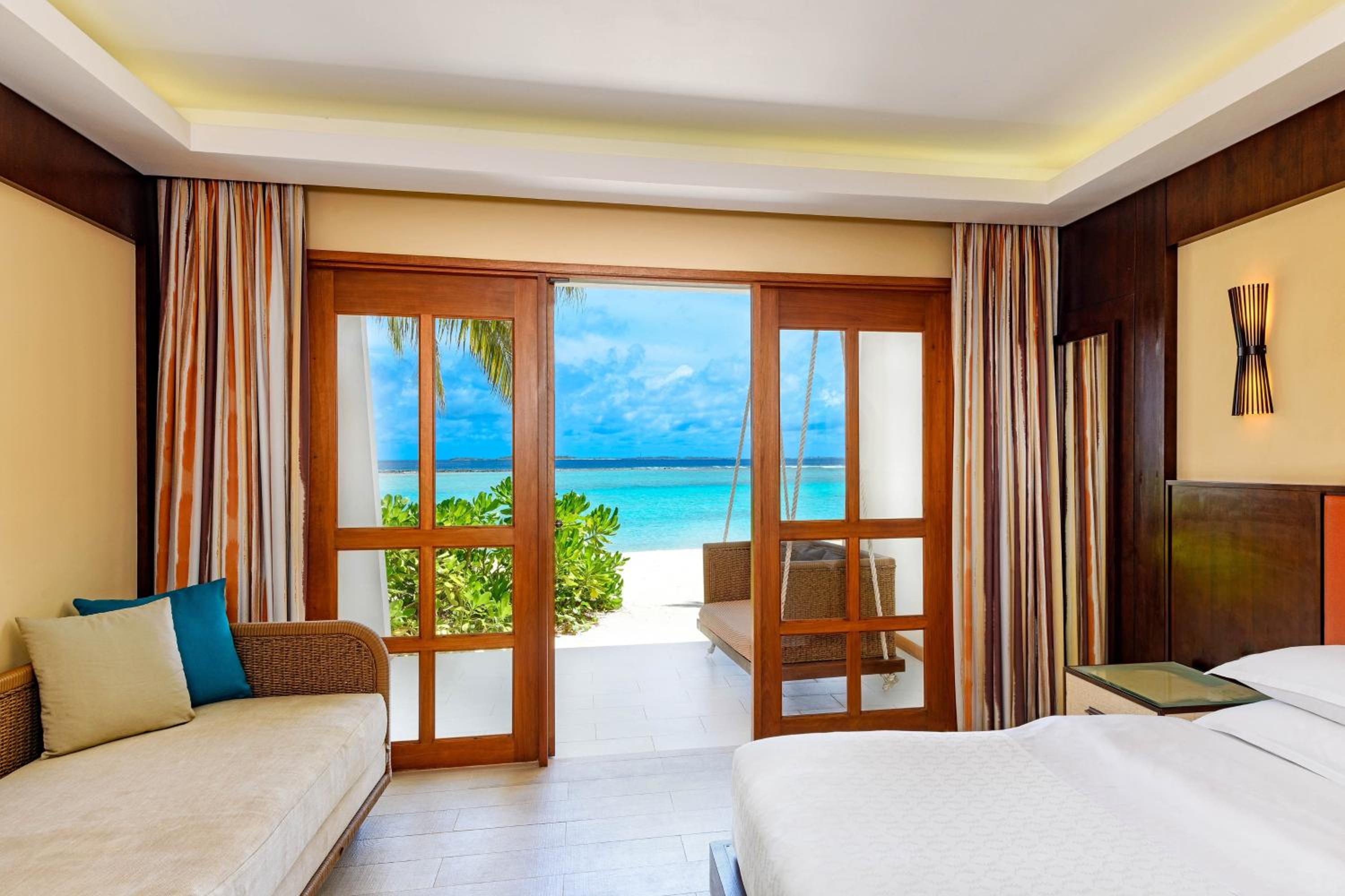 Quarto Deluxe King com Vista para a Praia