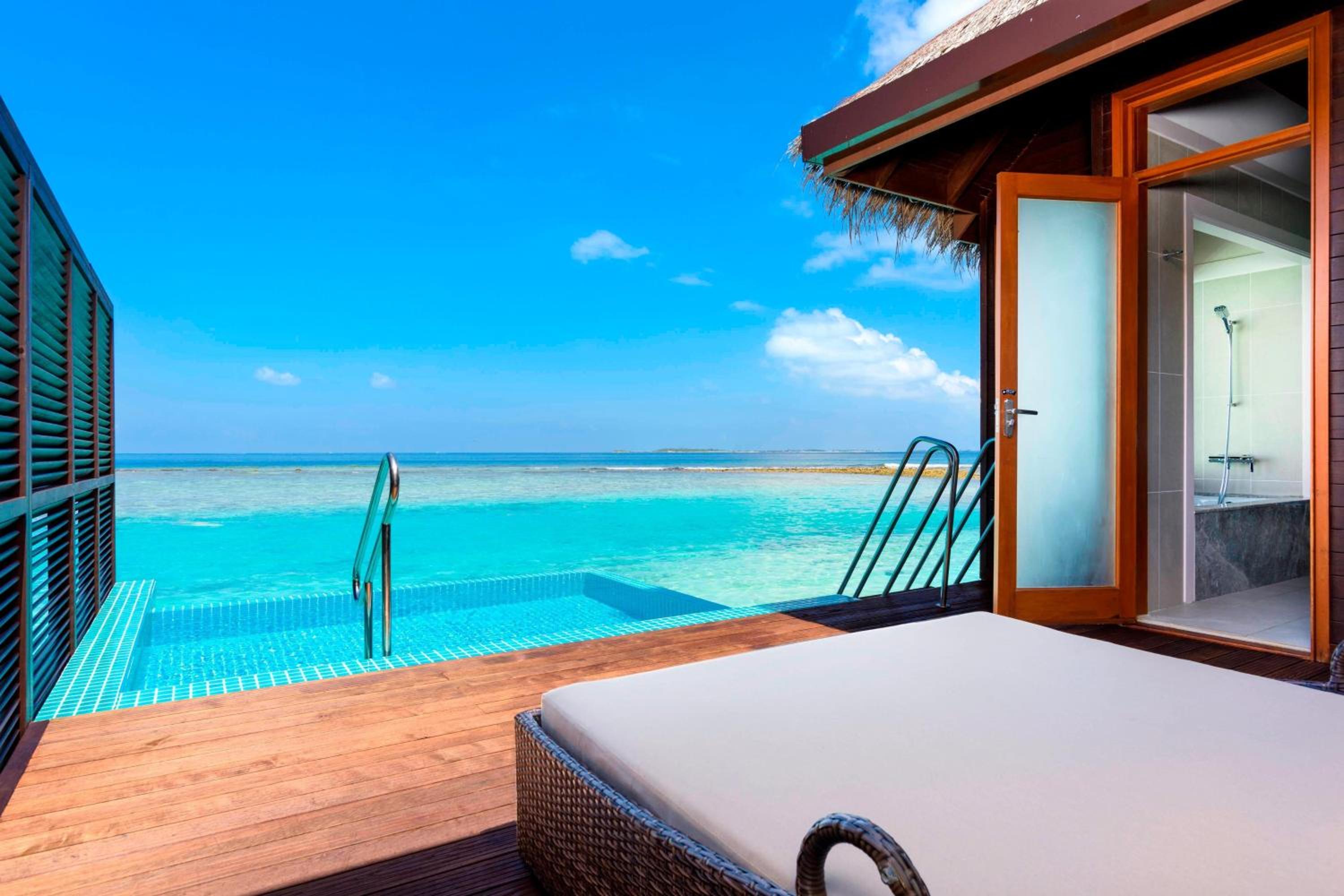 Overwater King Bungalow with Pool and Ocean View photo 2