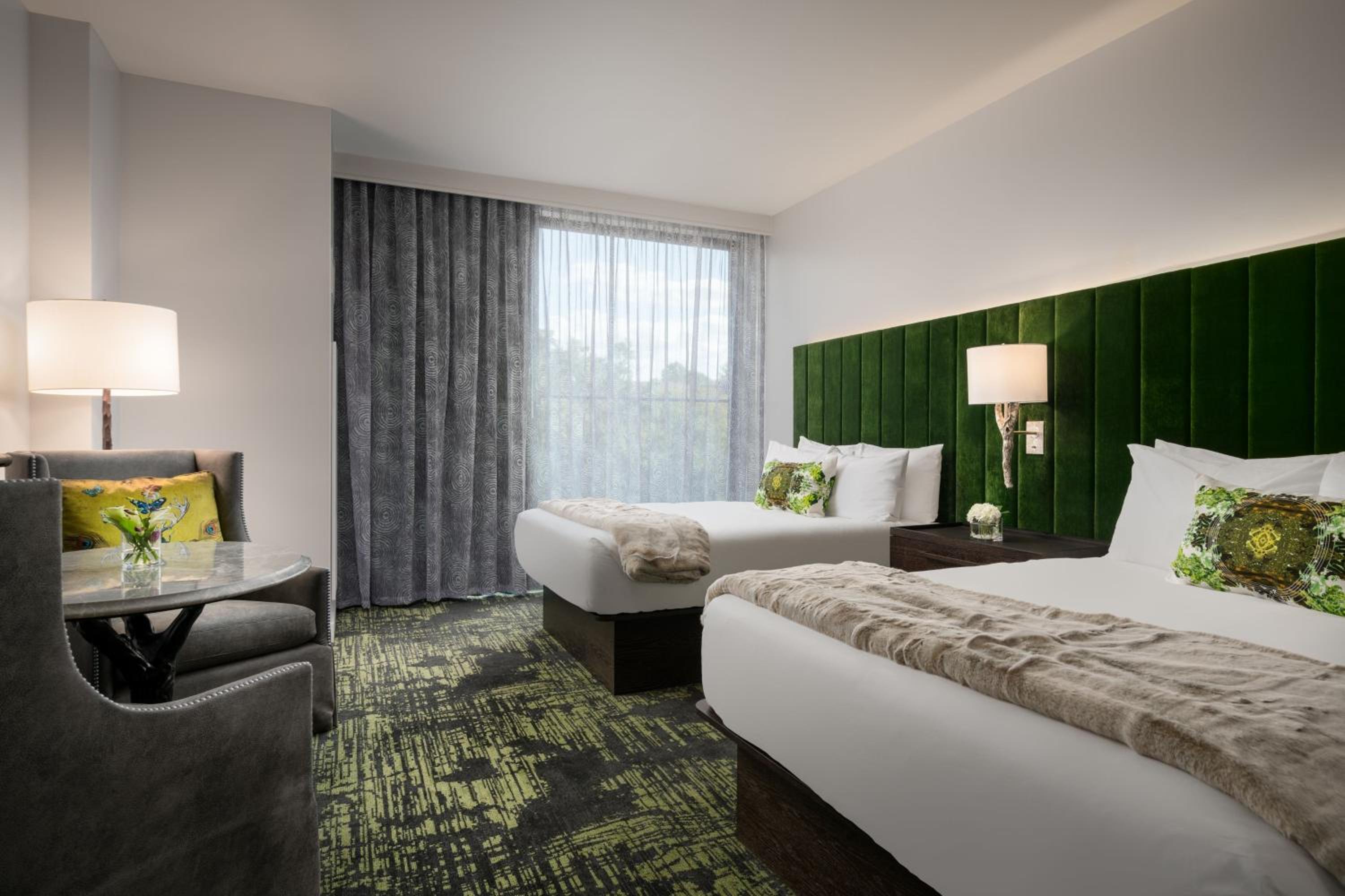 Queen Room with Two Queen Beds and View - Photo 1