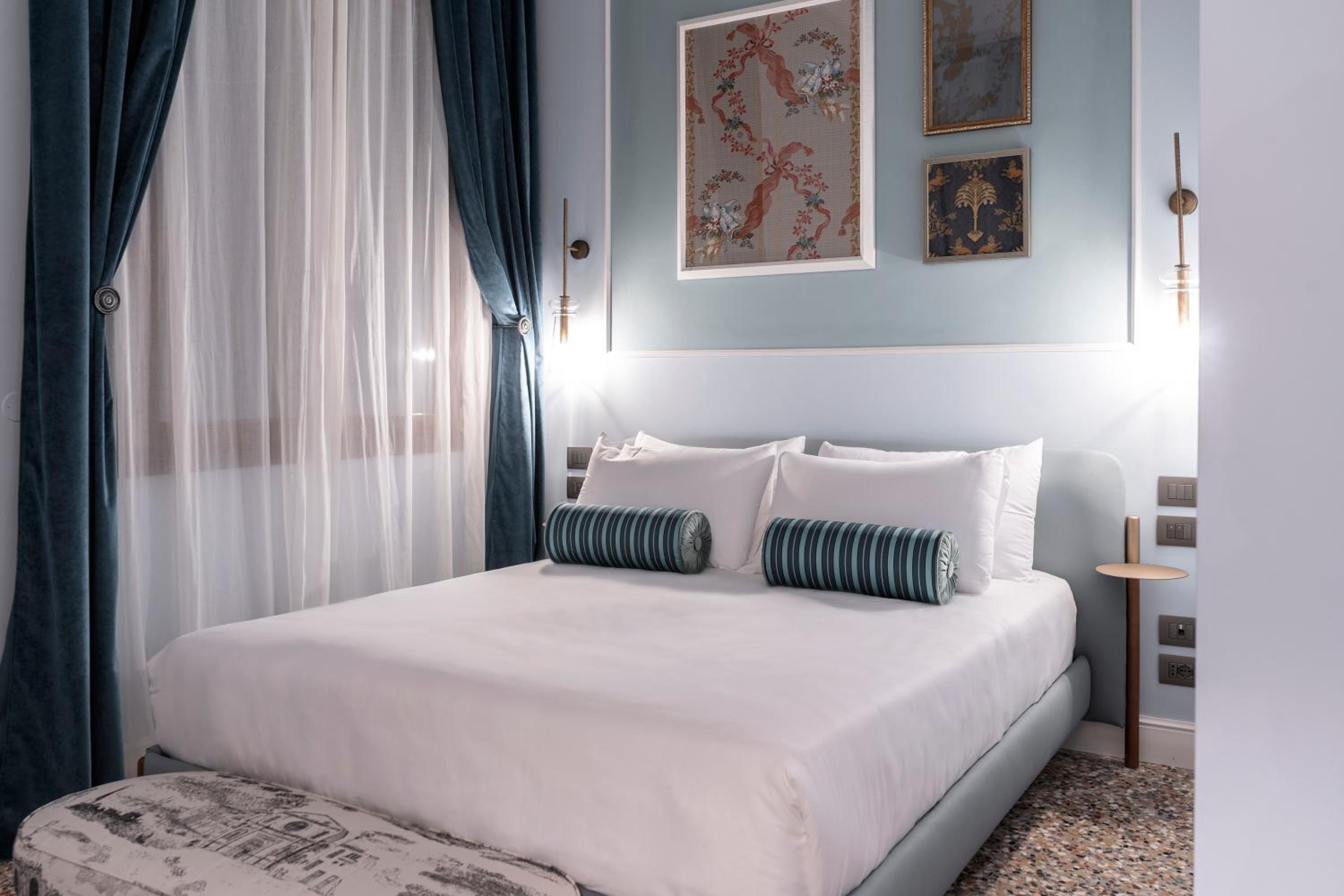 Three-Bedroom Apartment with terrace