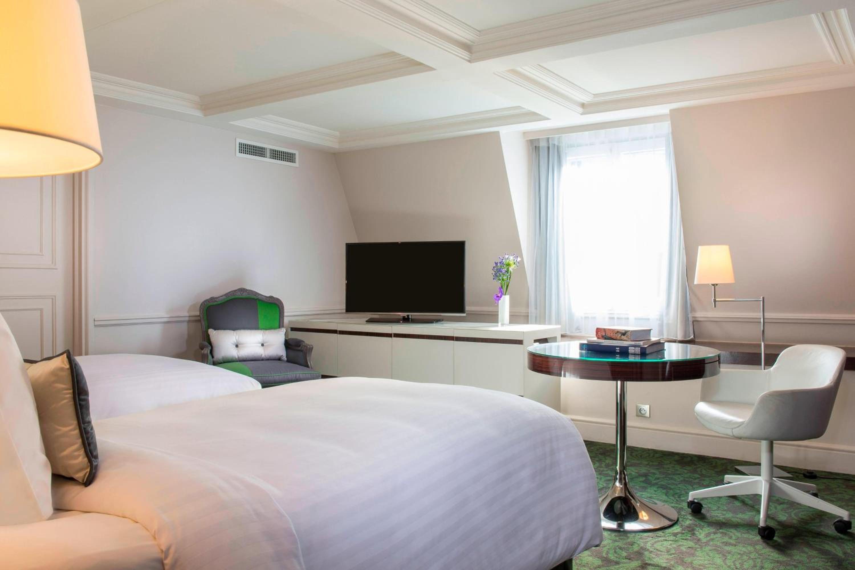 Prestige King Room photo 2