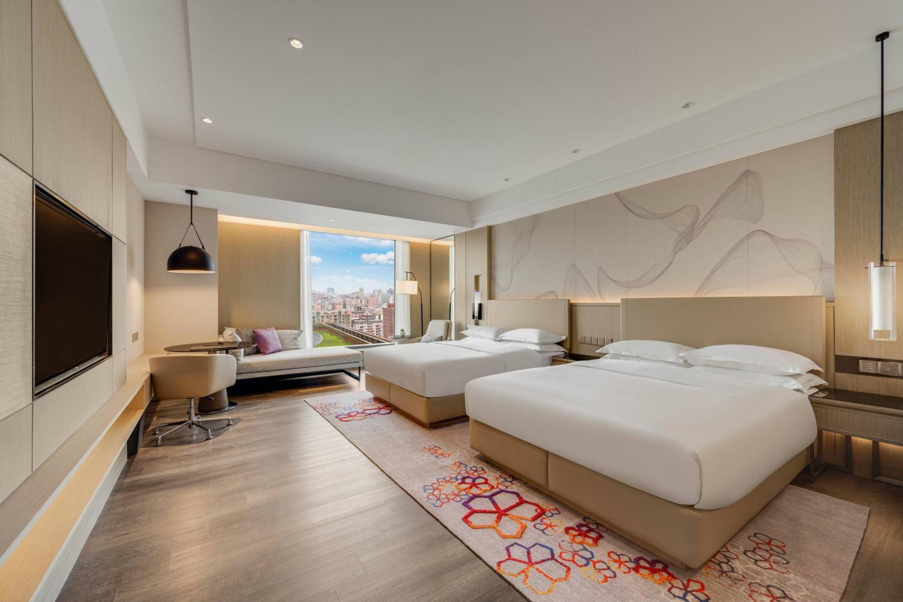 Family Guest room with 2 Double beds