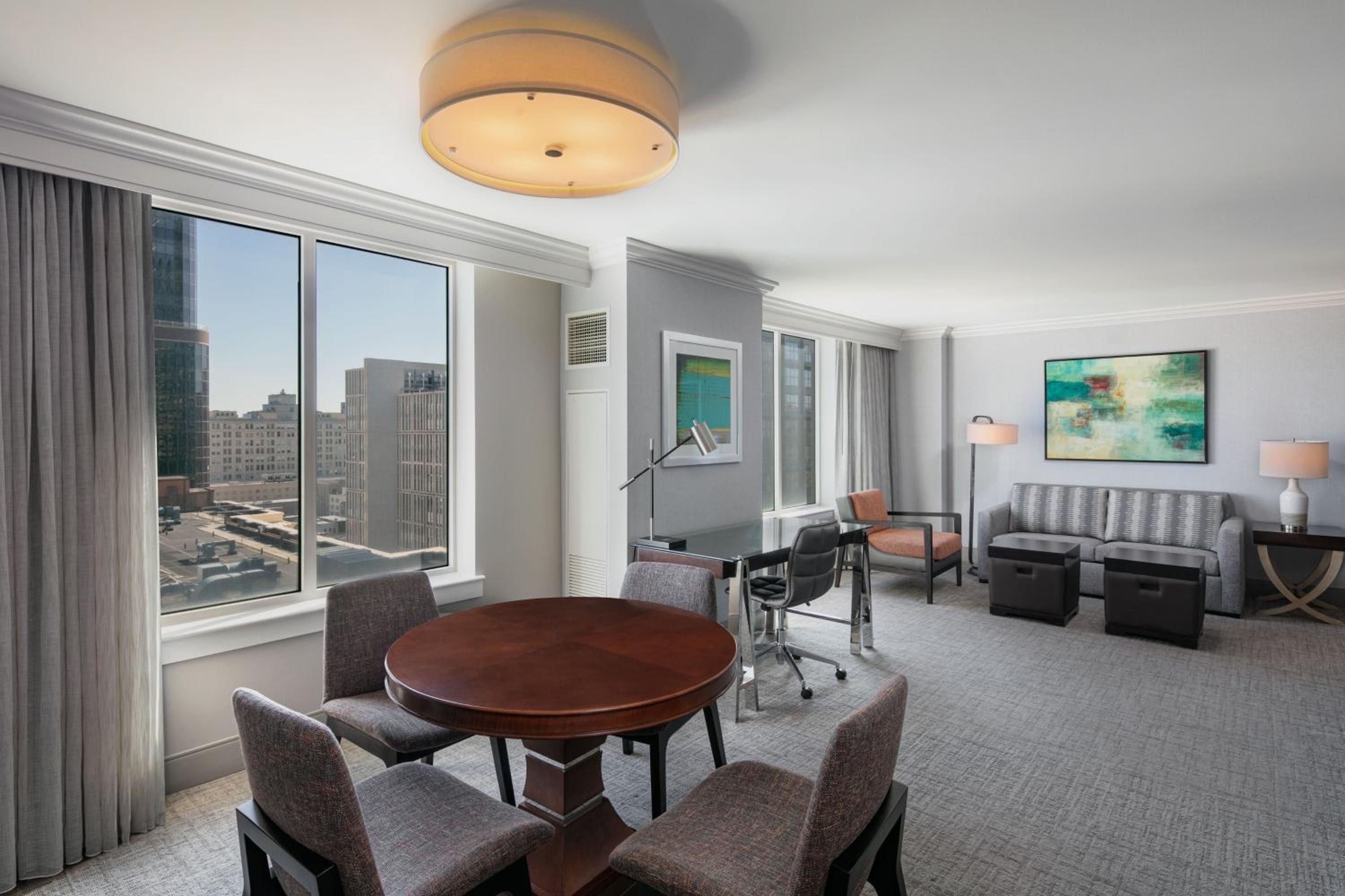 Marquis Suite