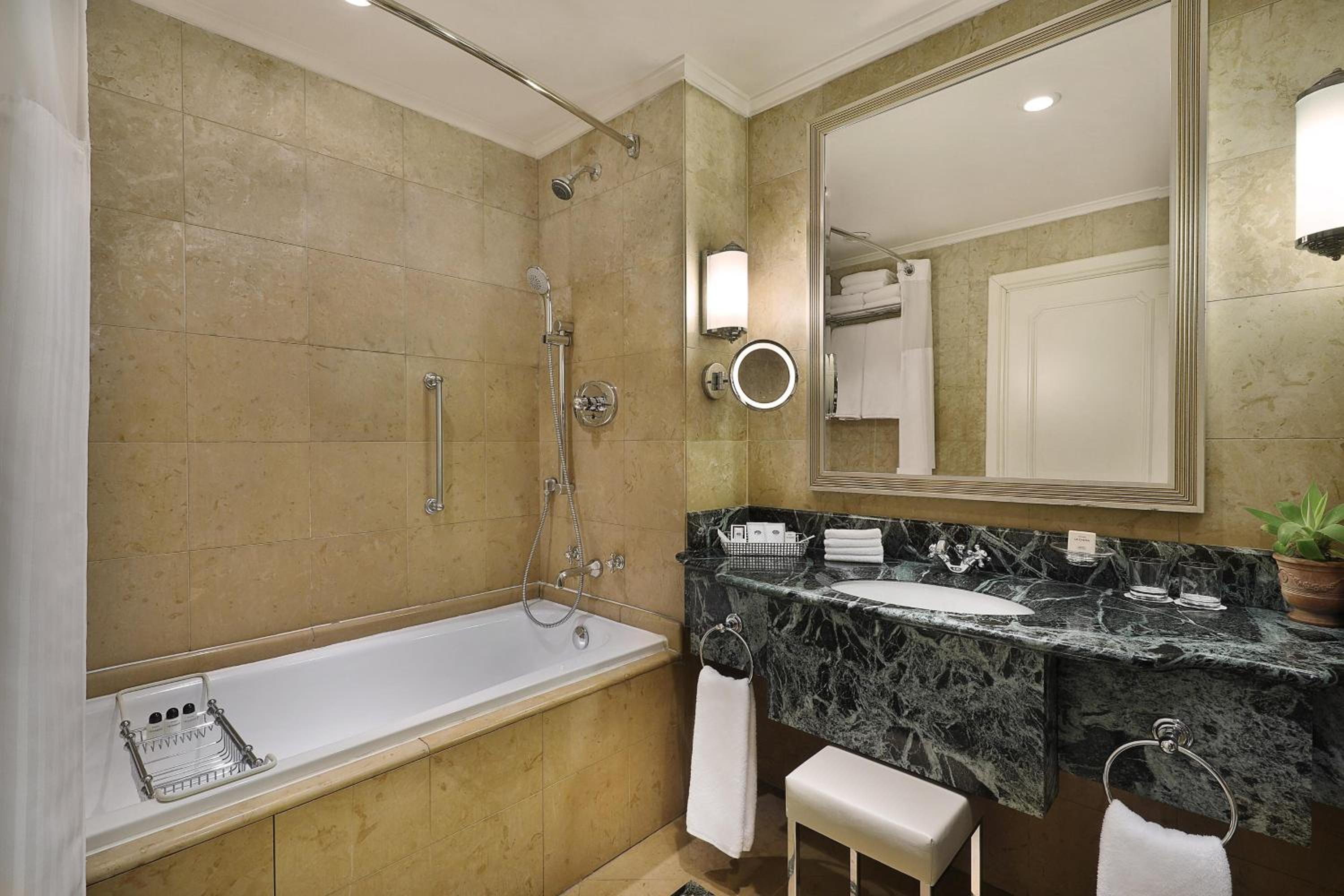Classic Room, 2 Twin Beds