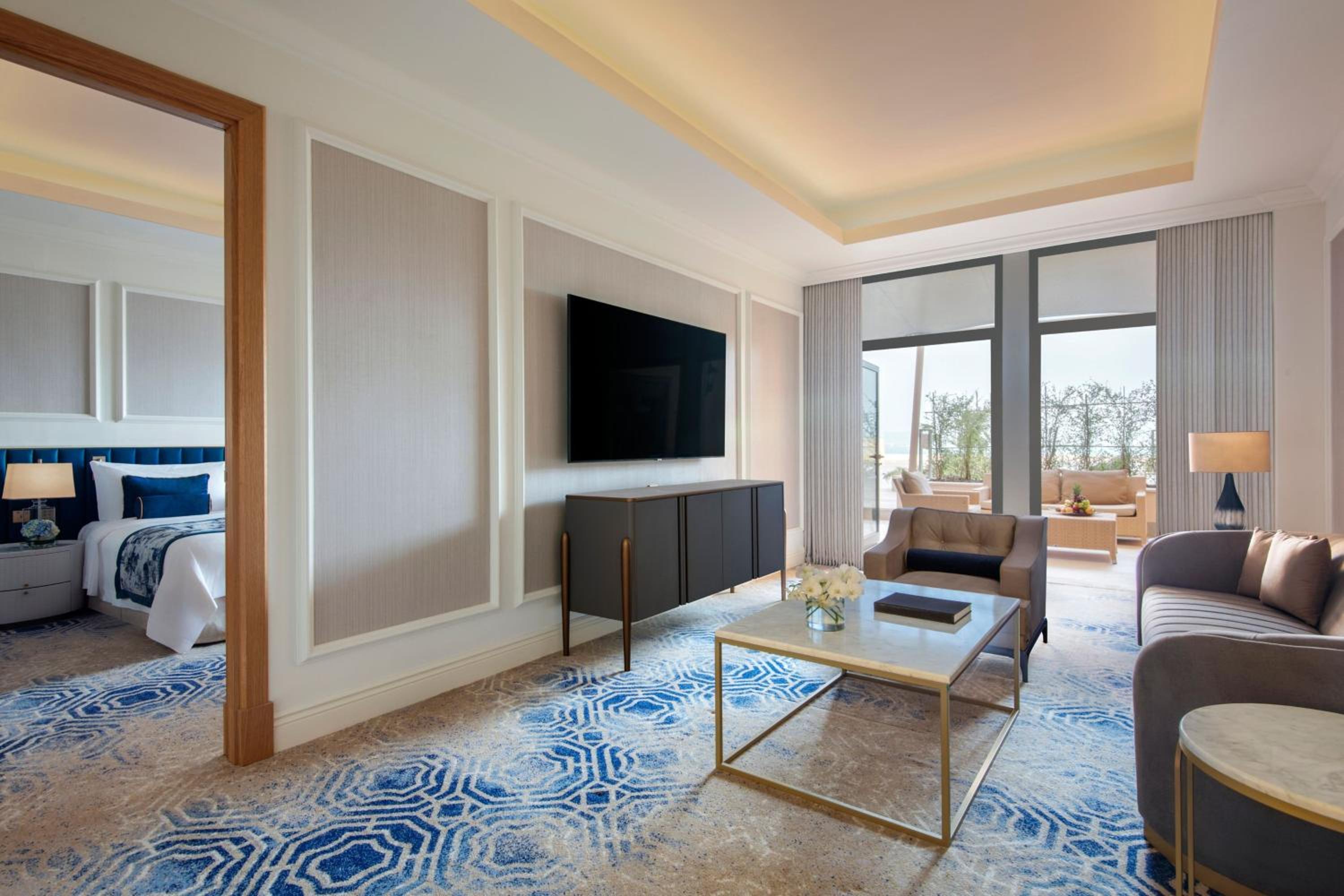St. Regis, 1 Bedroom Junior Suite, 1 King - Photo 6