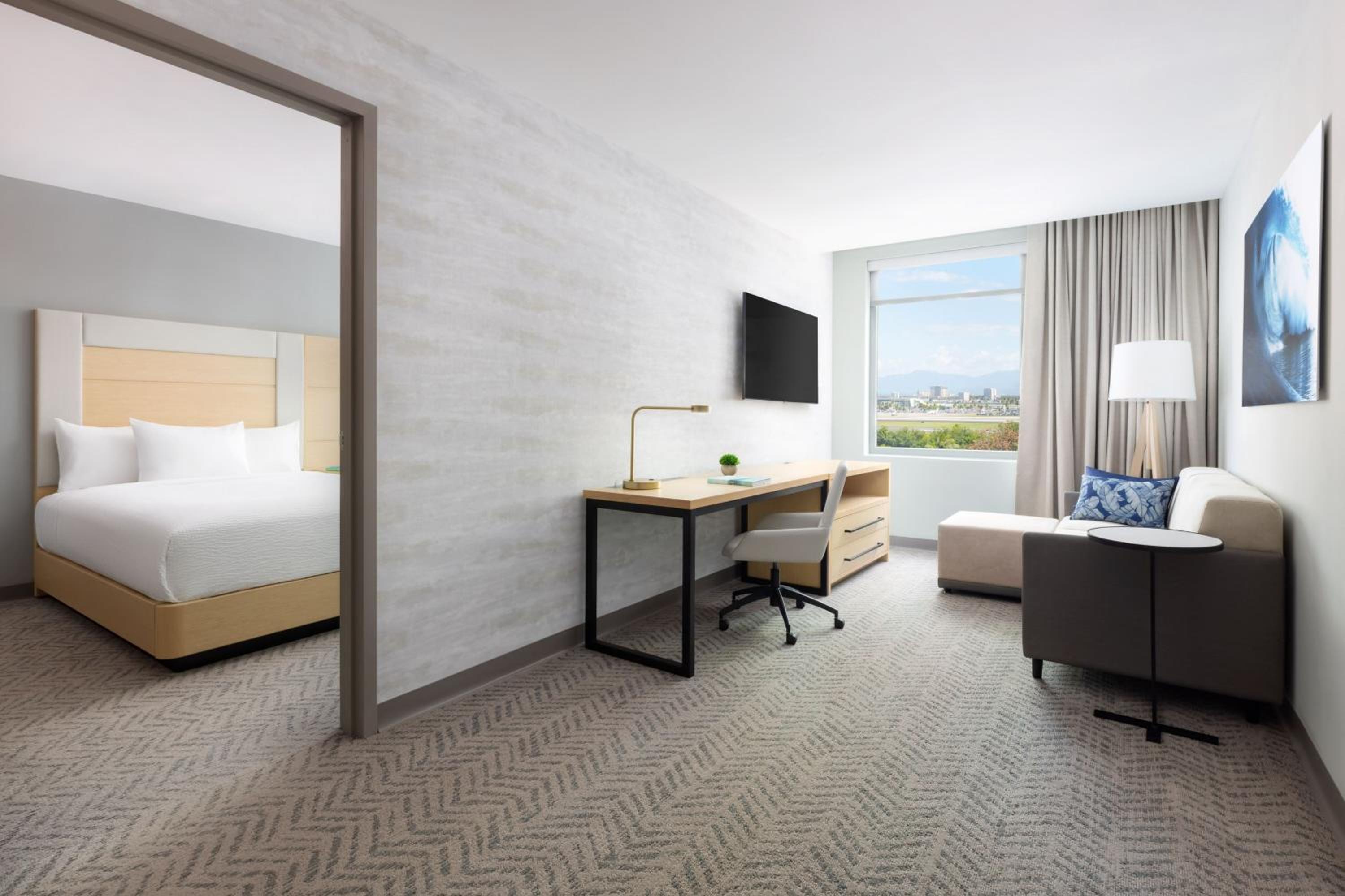 One-Bedroom King Suite with Sofa Bed - Photo 12
