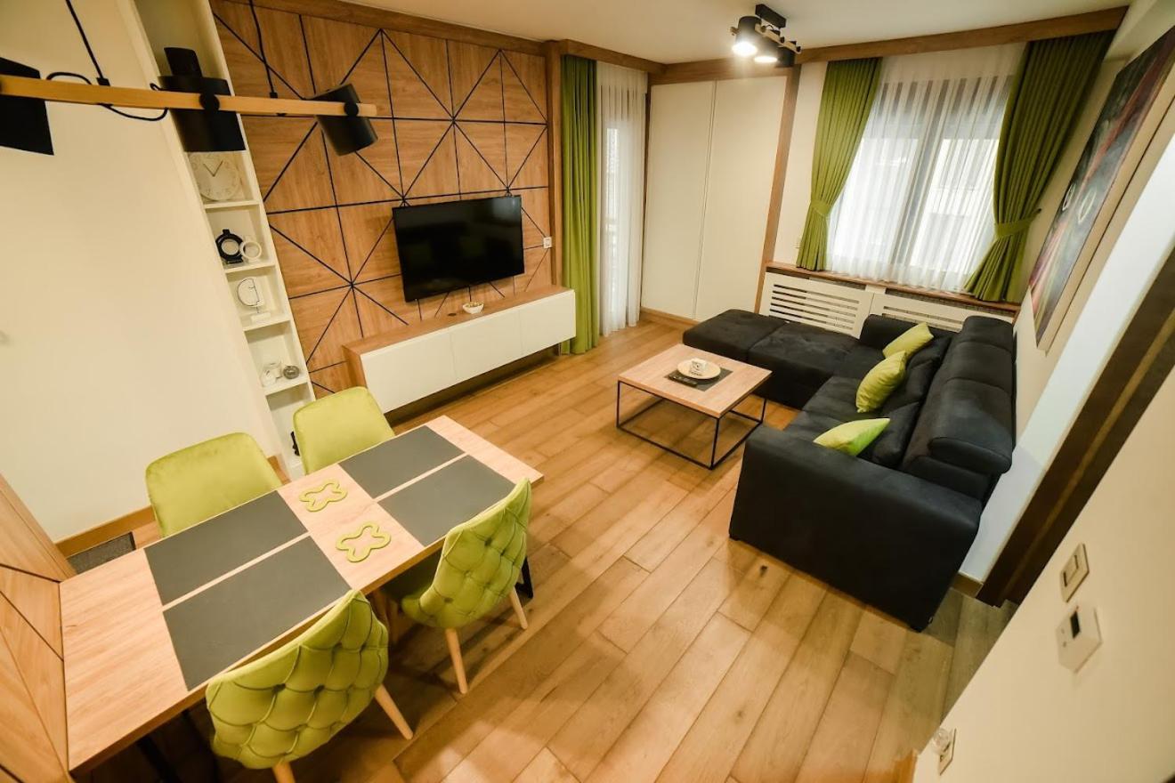 Two-Bedroom Apartment photo 2