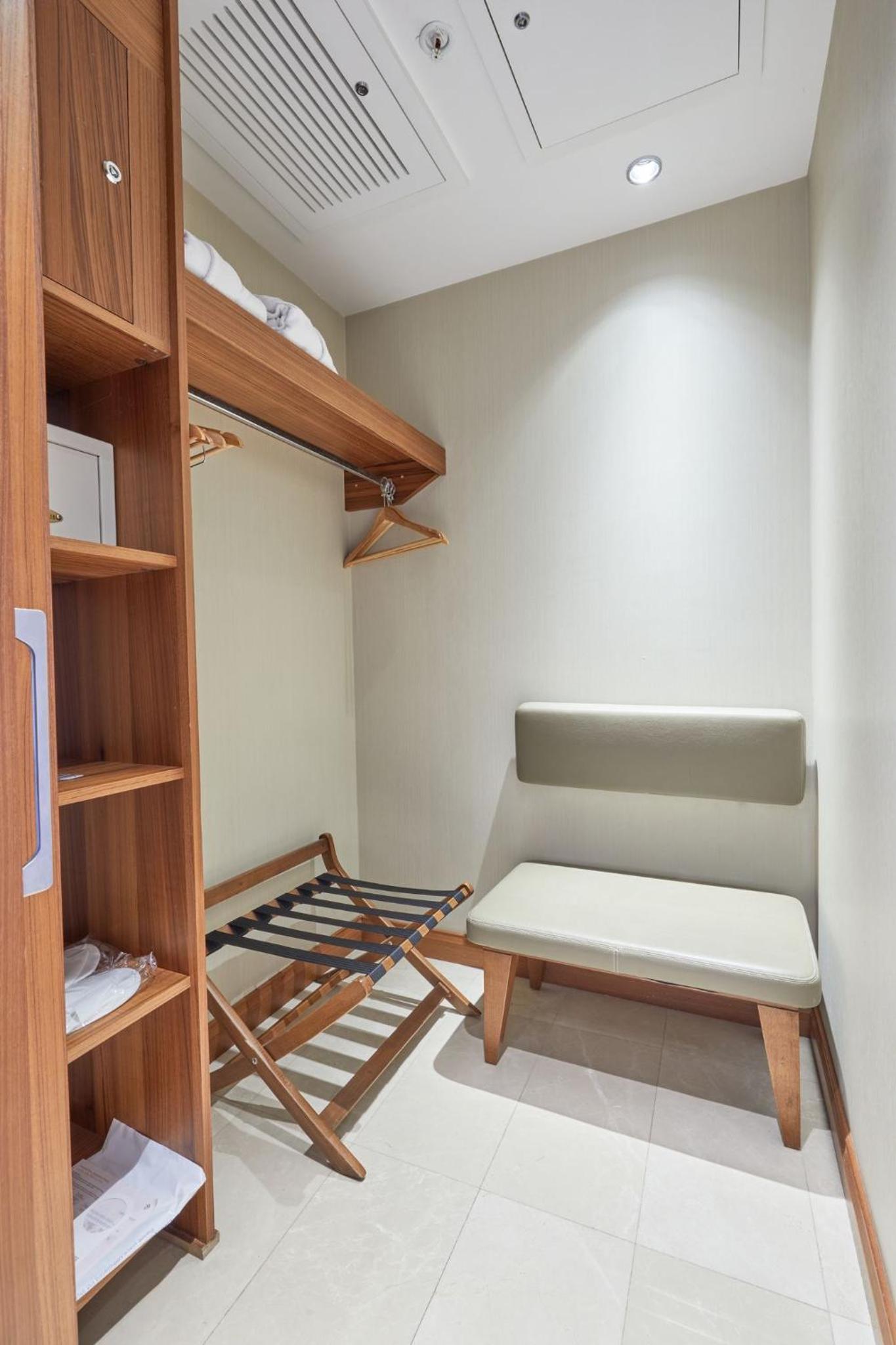 Junior Suite - Photo 5