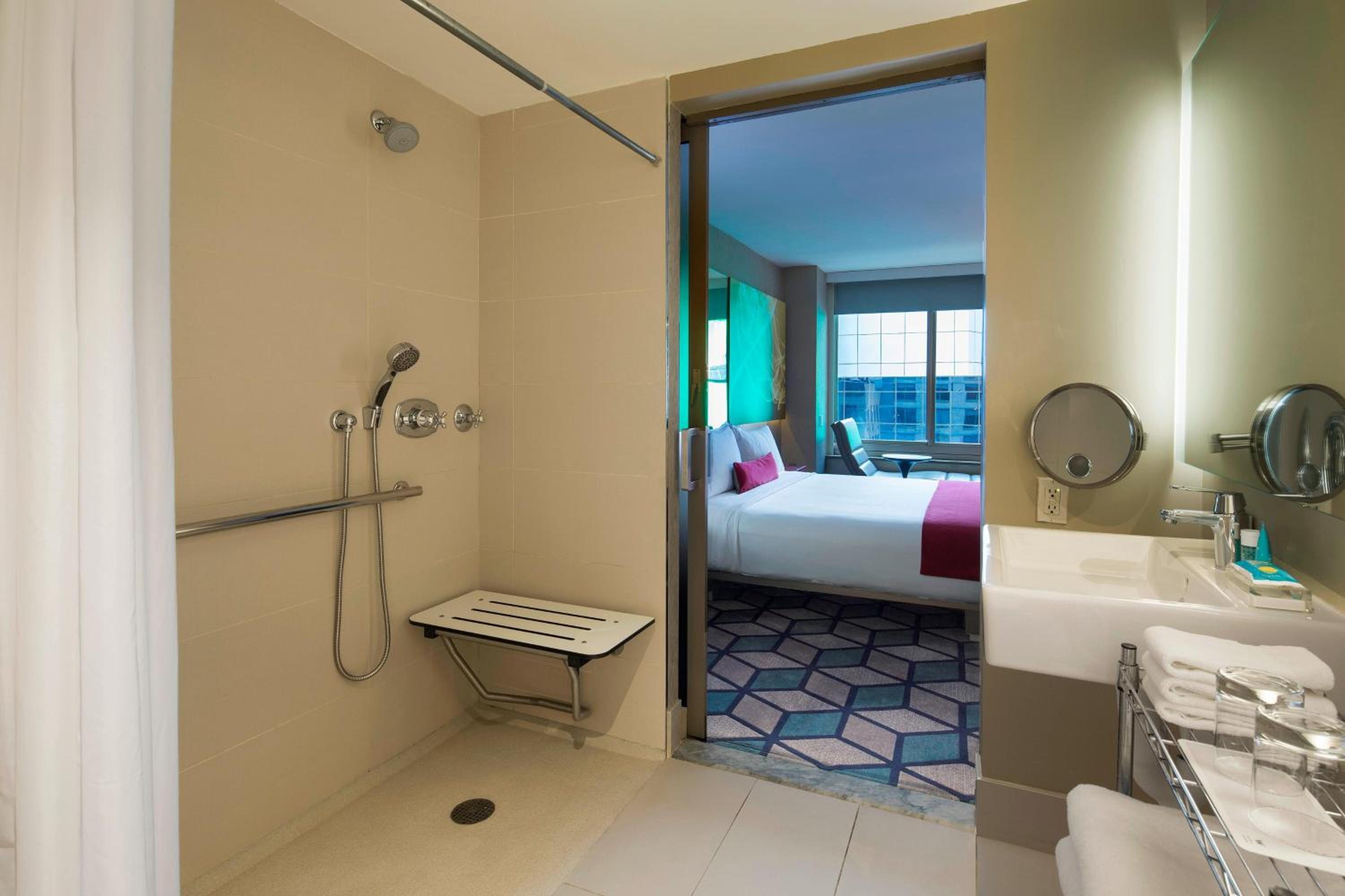 Wonderful Double Room with Two Double Beds, City View and Roll-in Shower - Mobility and Hearing Accessible photo 3
