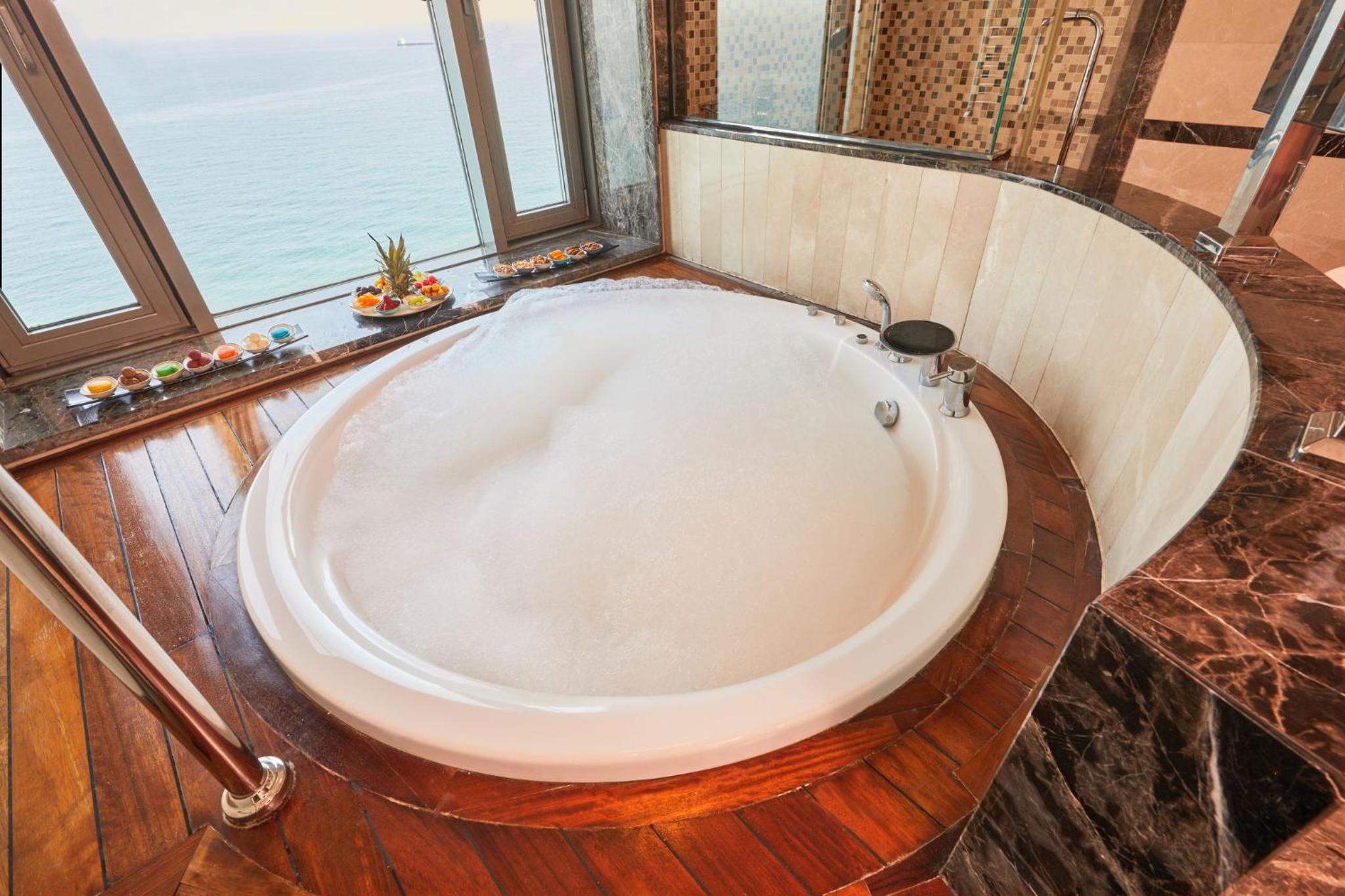 Deluxe Suite - Photo 4