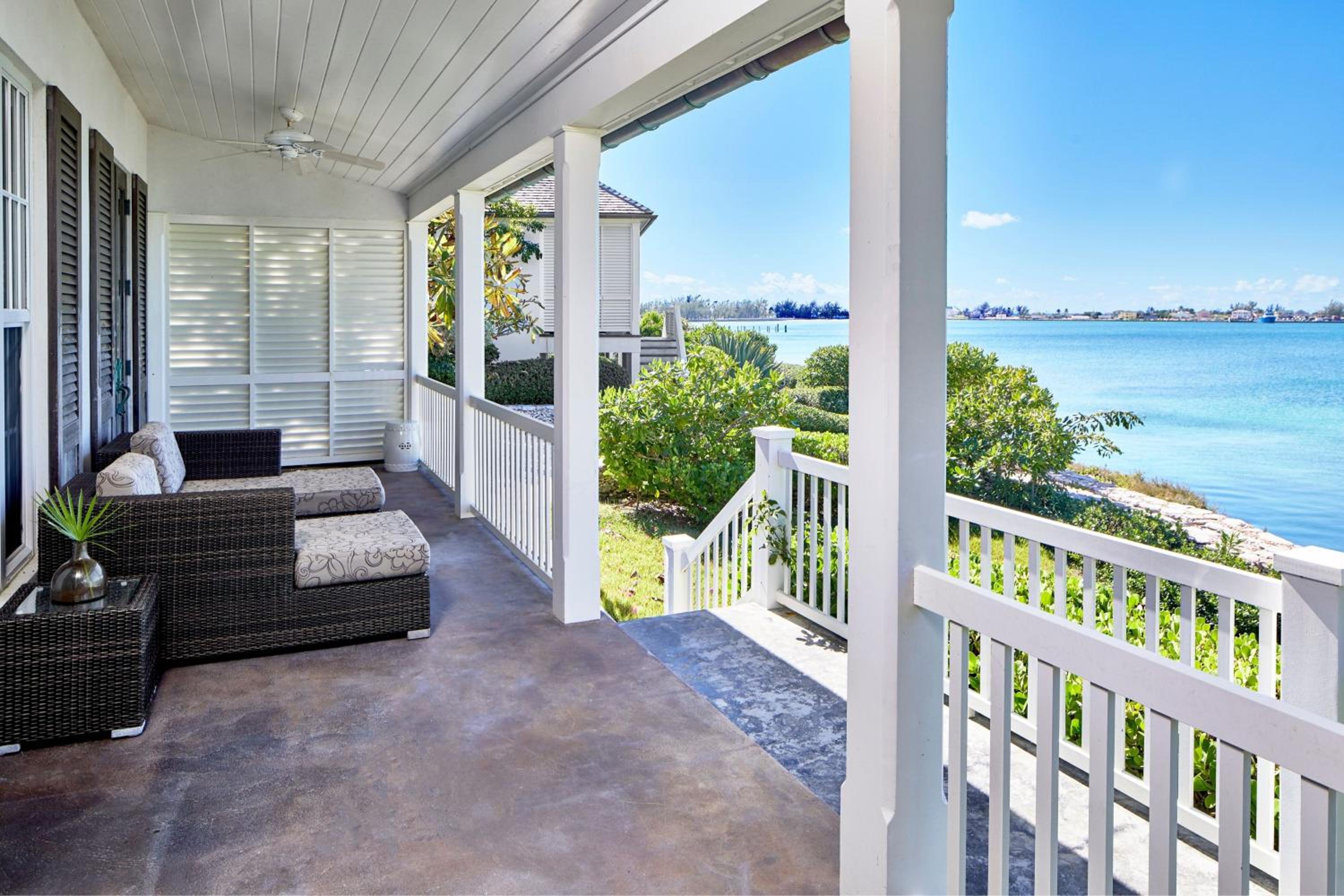 2 Bedroom Villa, Oceanfront, Balcony