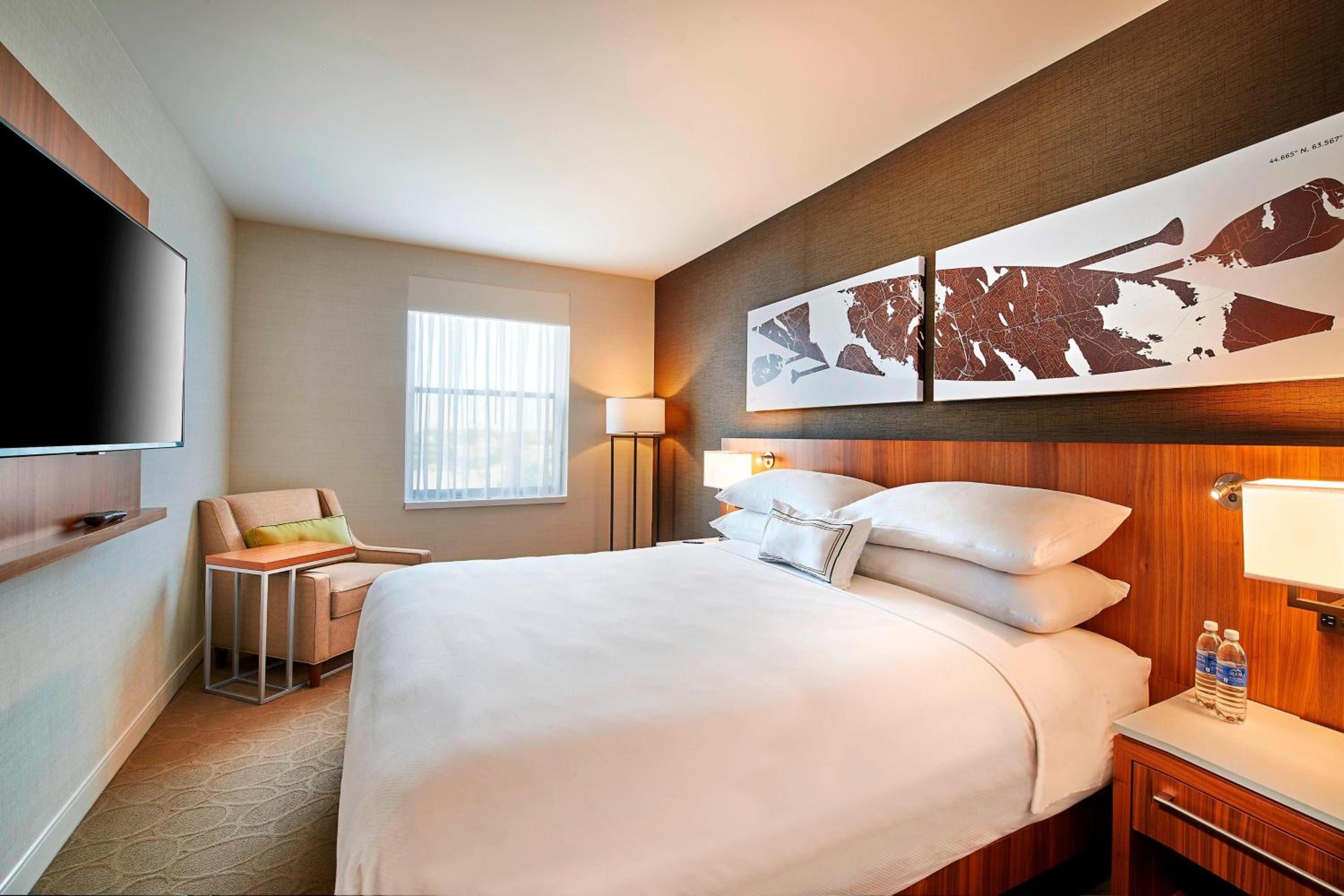 King Suite - Photo 1