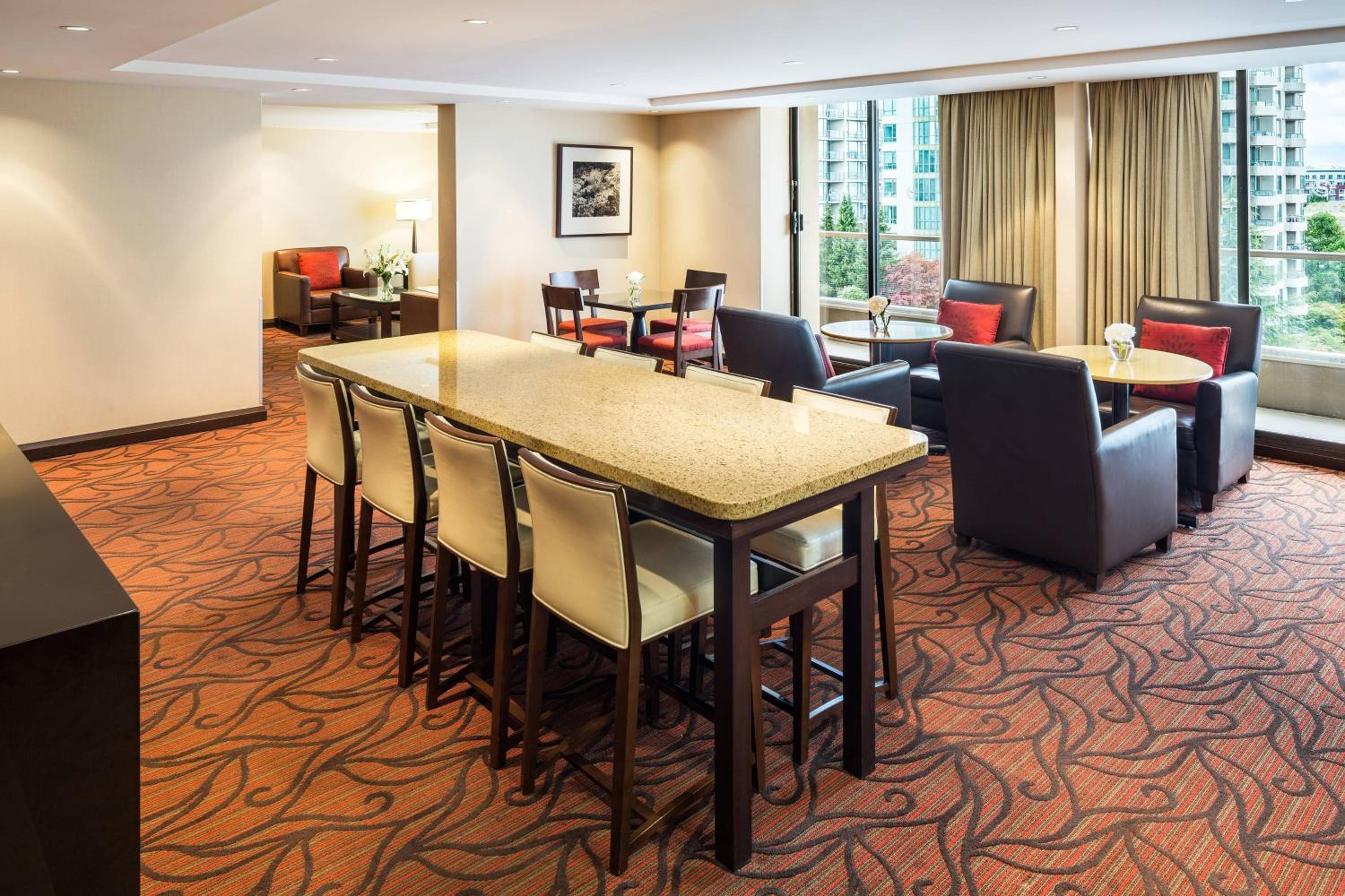 Executive King Room - Club Level - Photo 5
