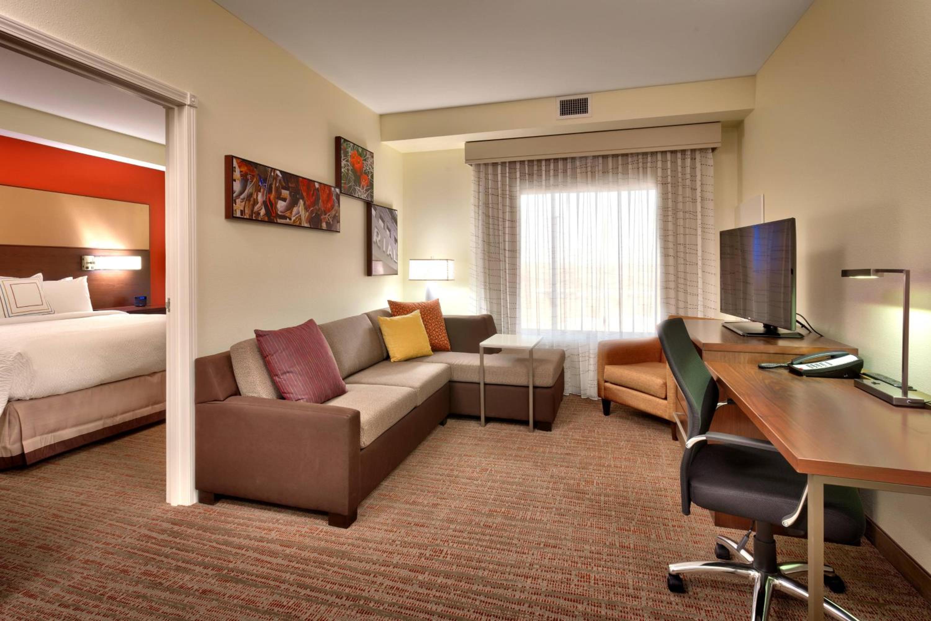 Two-Bedroom Suite photo 1