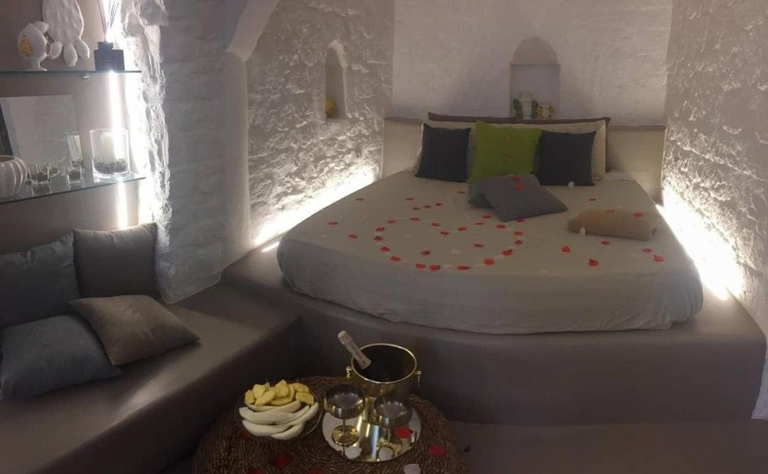 Deluxe Room - Photo 1
