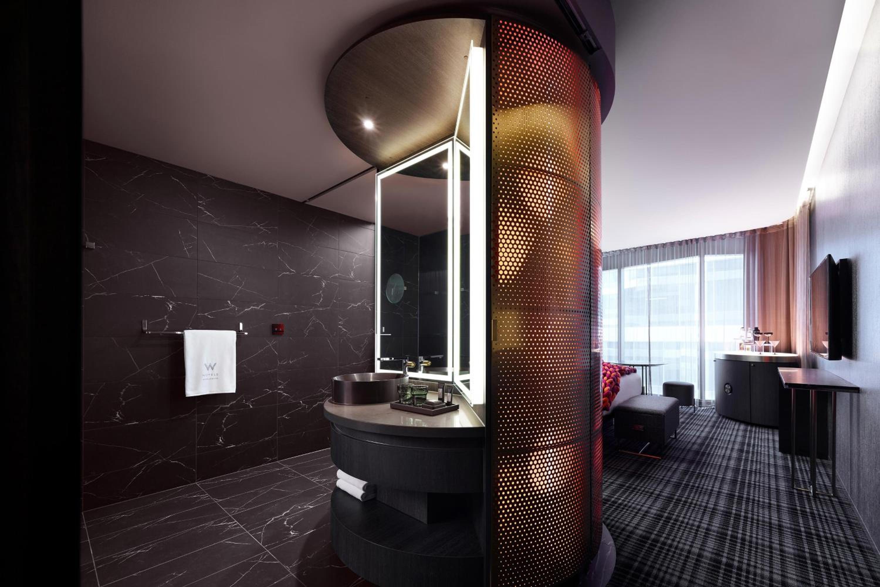 Standard Room, Guest Room, 1 King - Photo 3