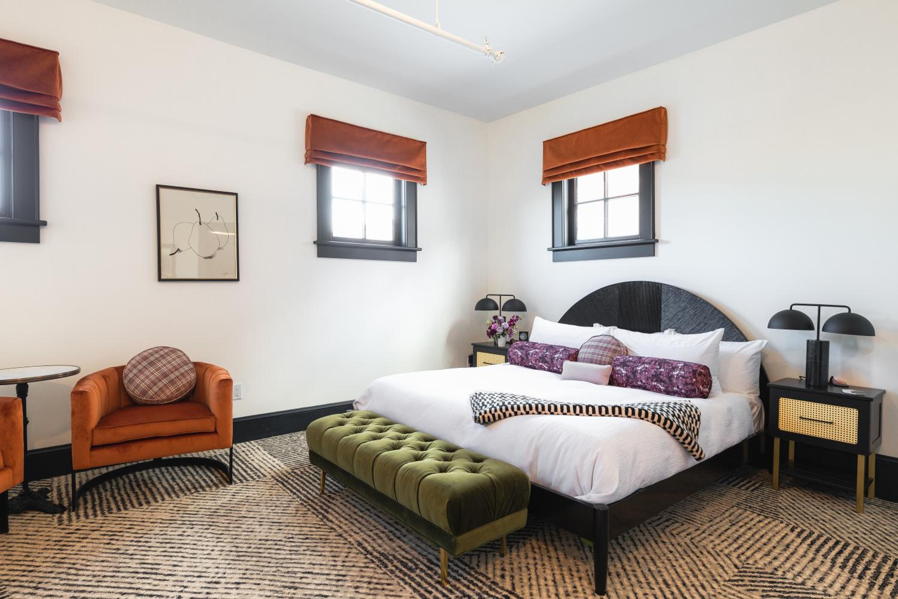 Deluxe King Room