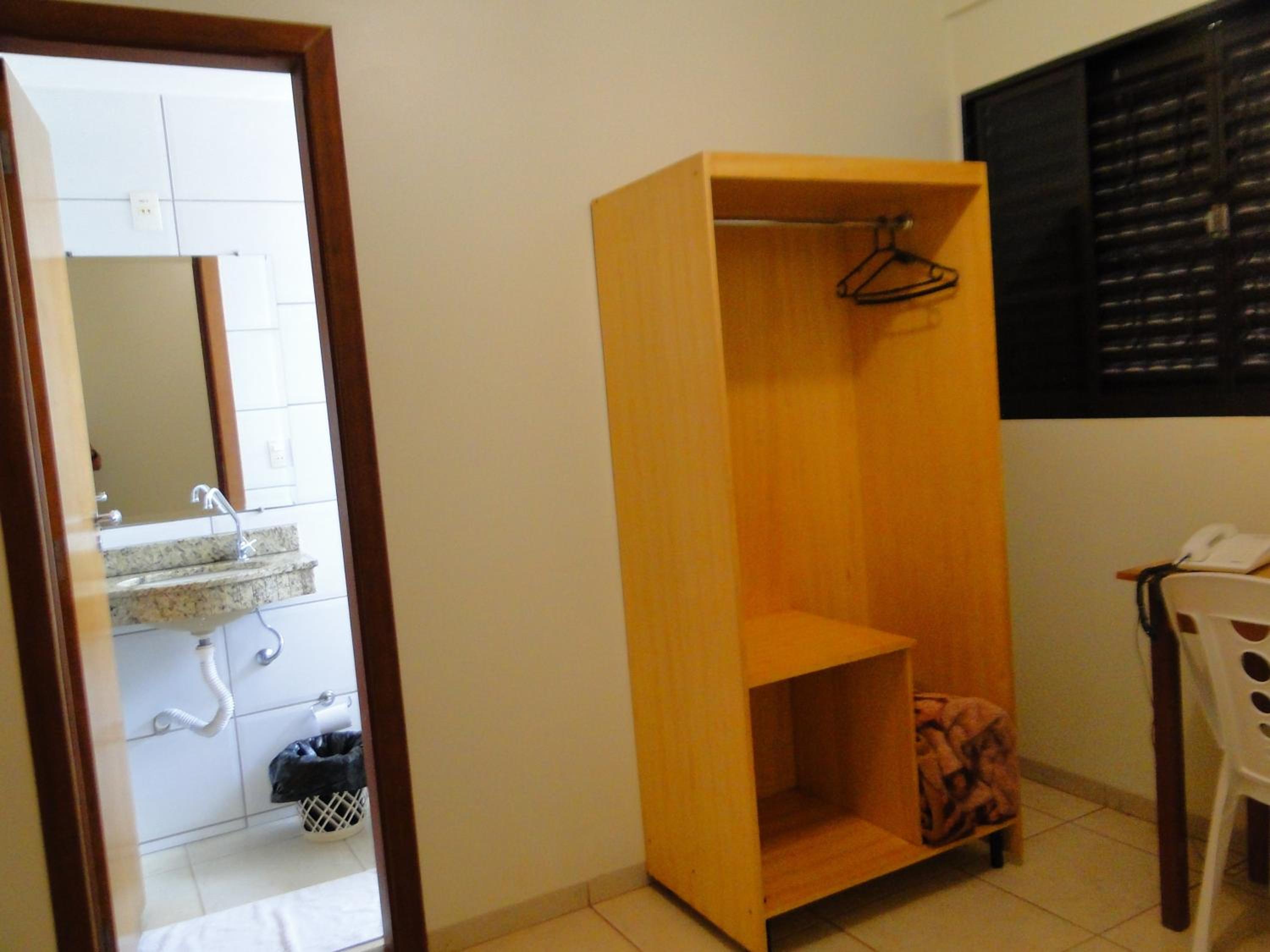 Single Room photo 2