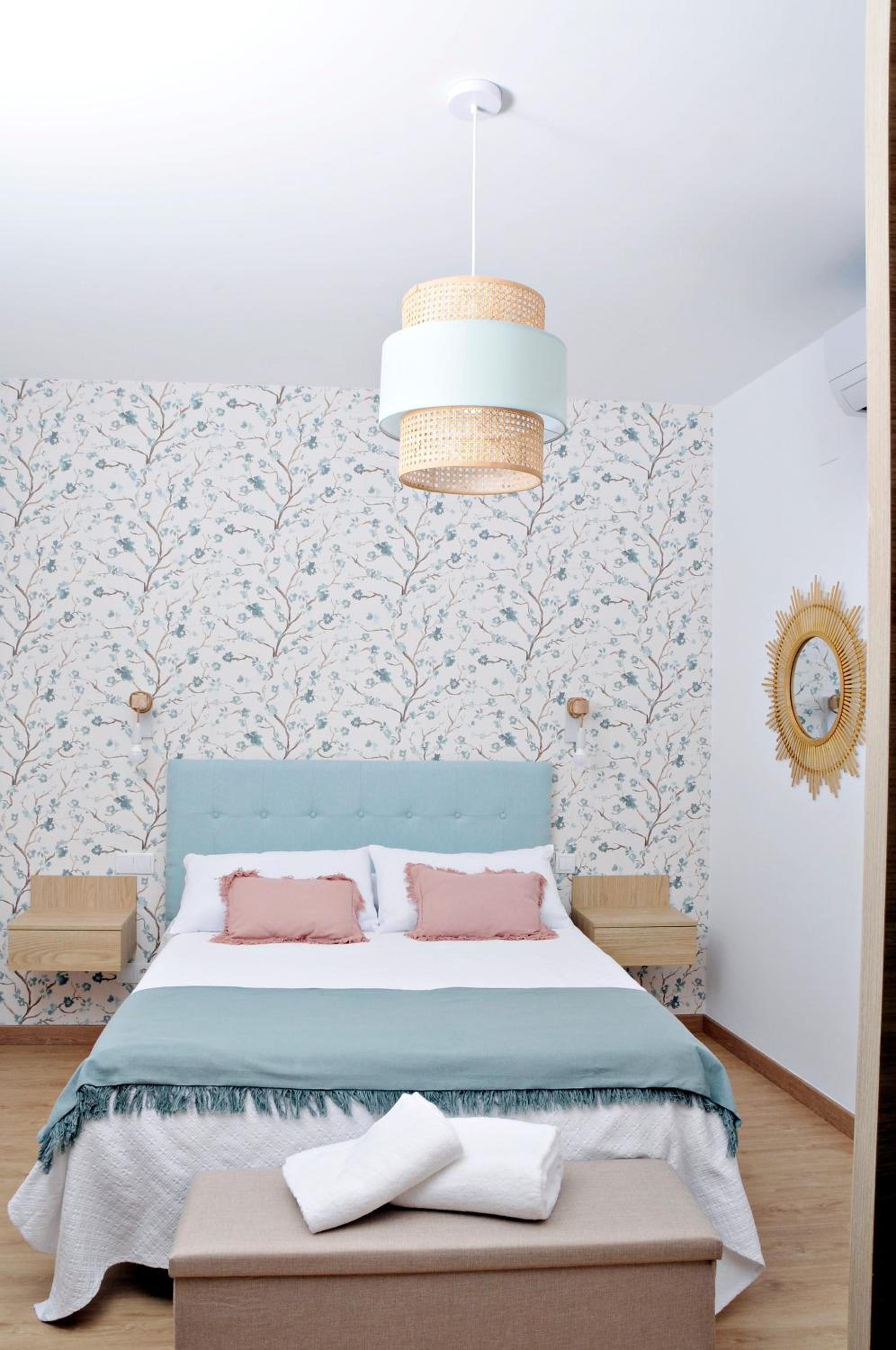 Apartamento con vista a la piscina