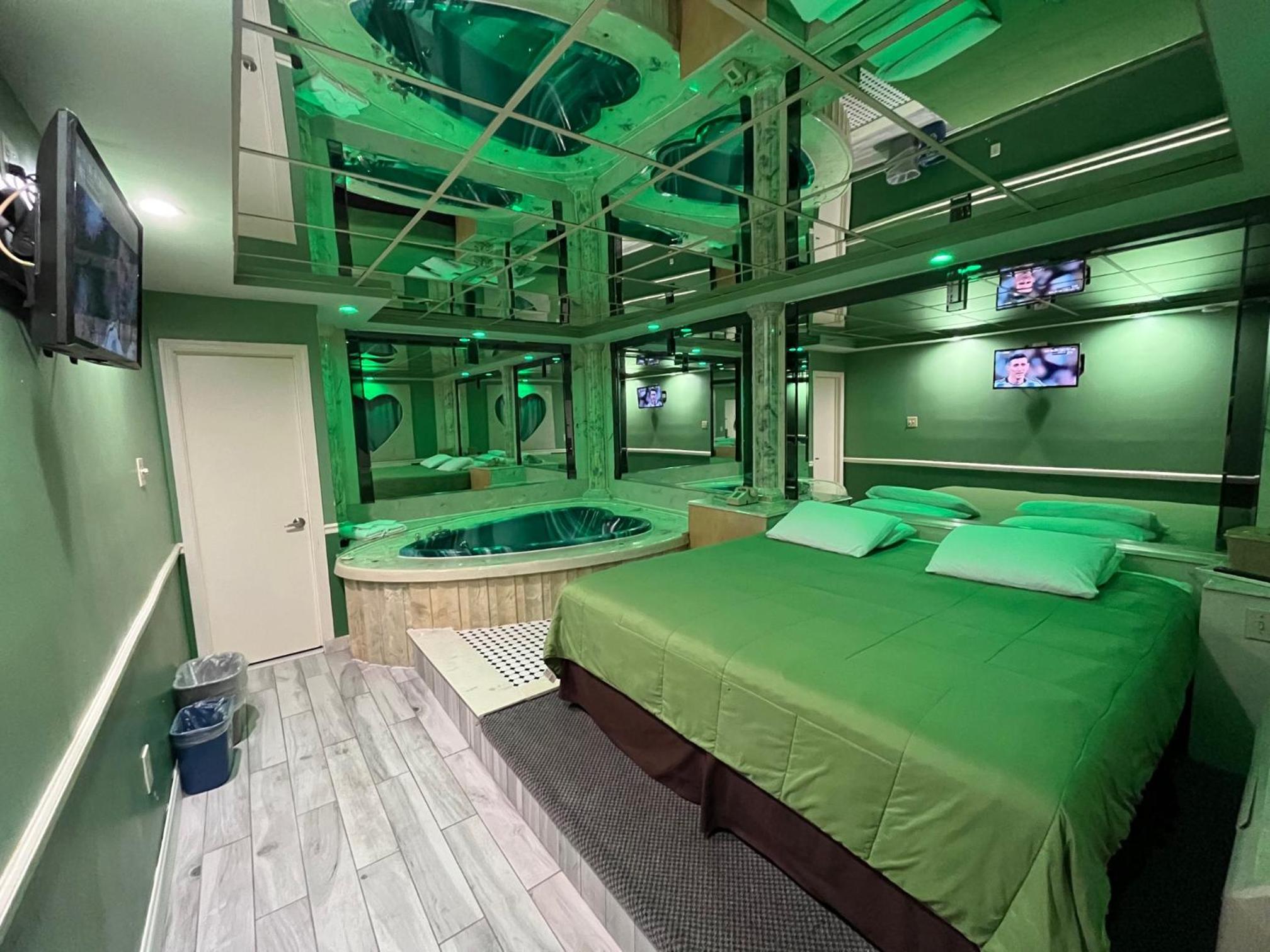Standard Suite photo 1