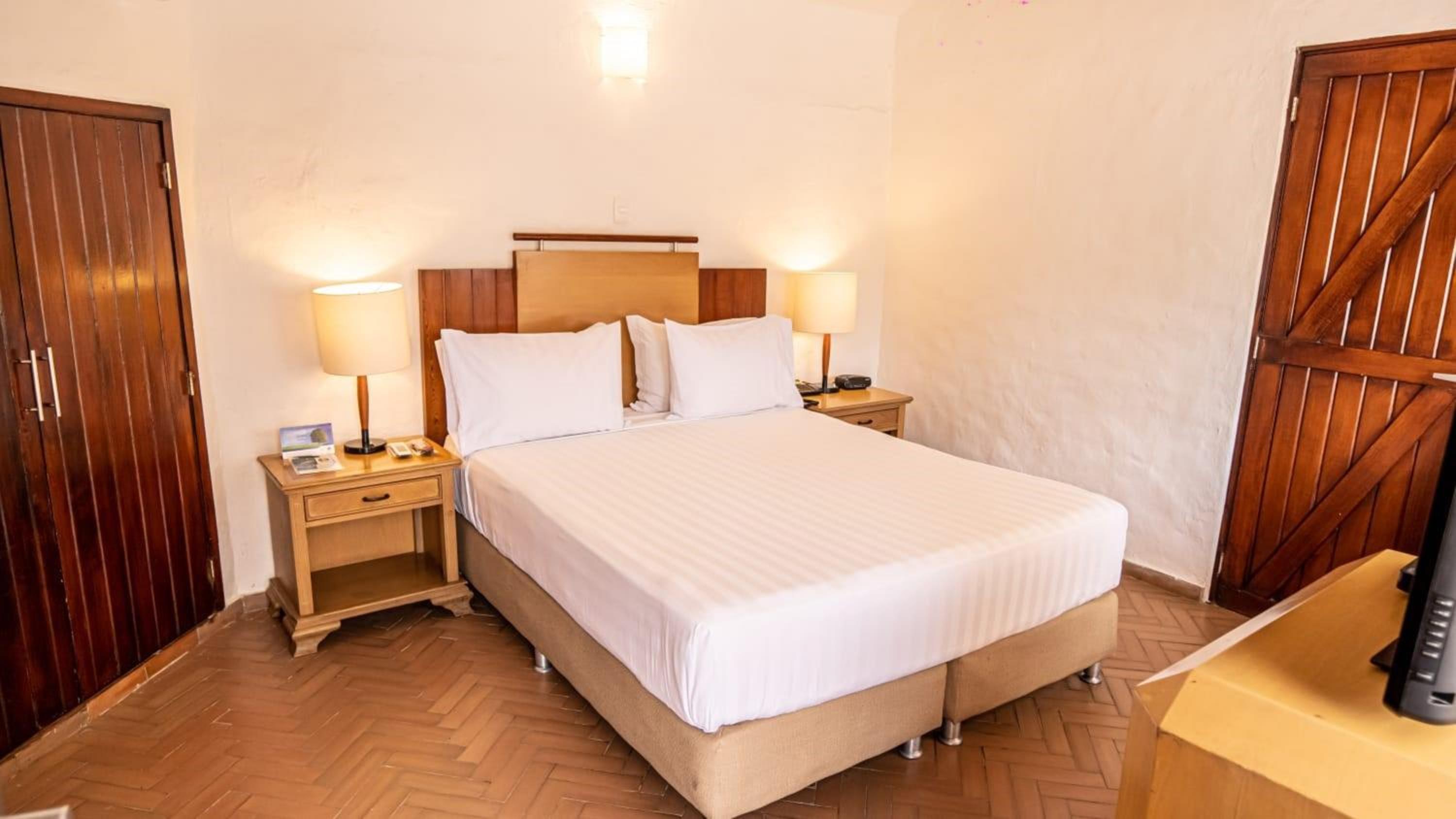 Junior Suite - Photo 2