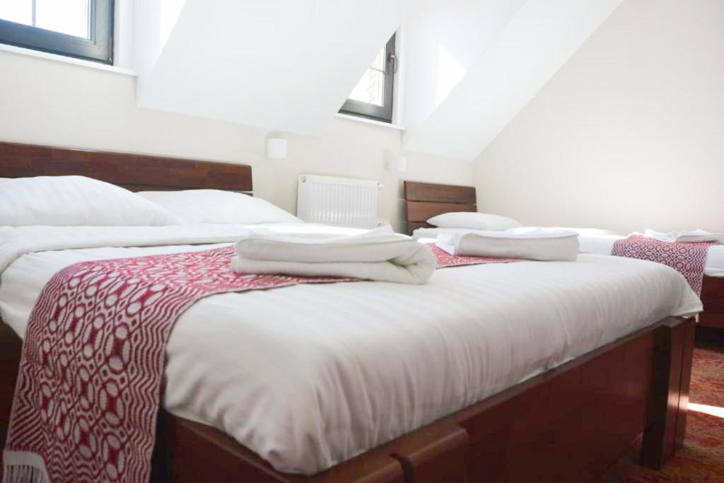 Classic Triple Room - Photo 3