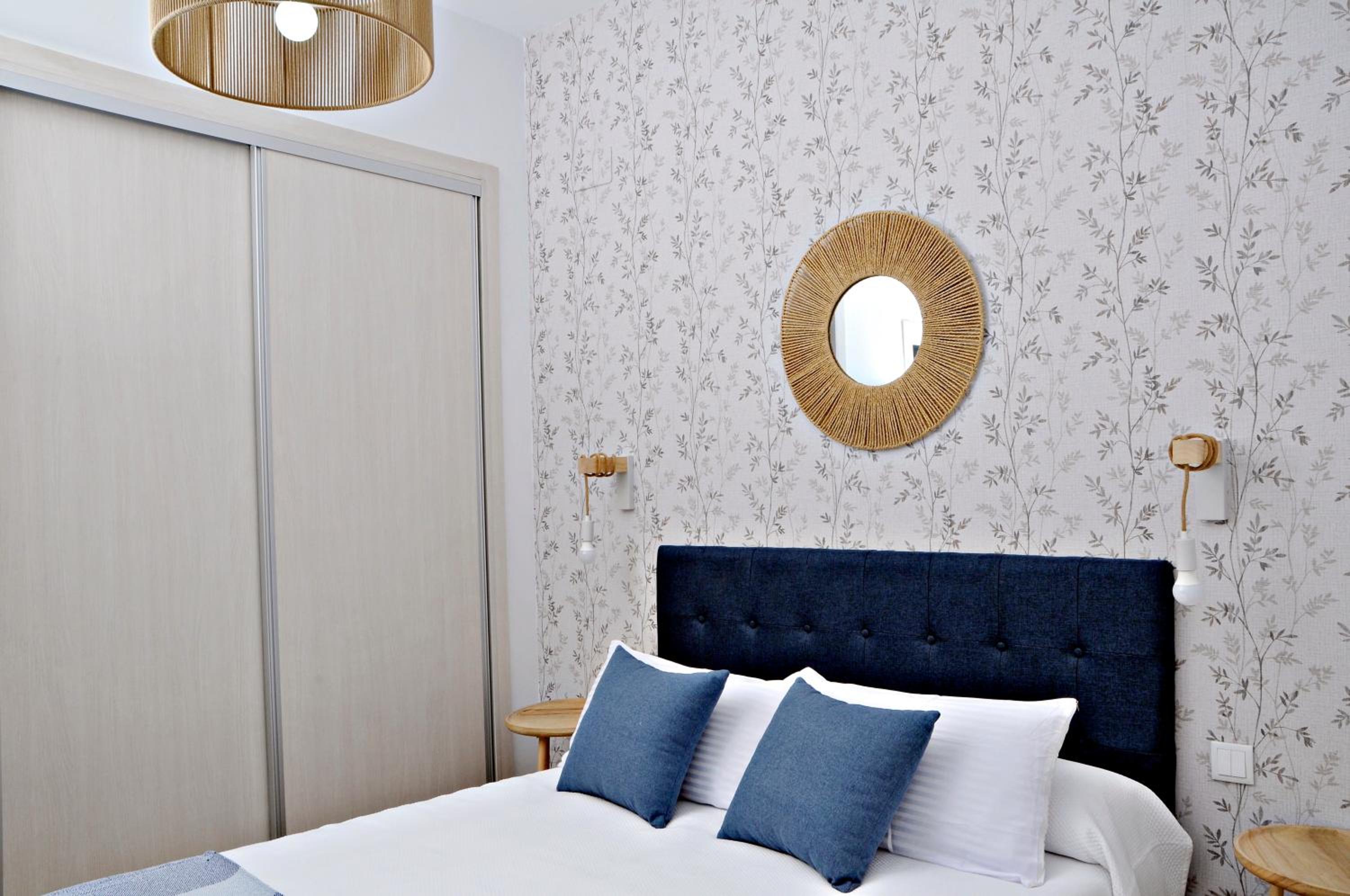 Apartamento con vista a la piscina