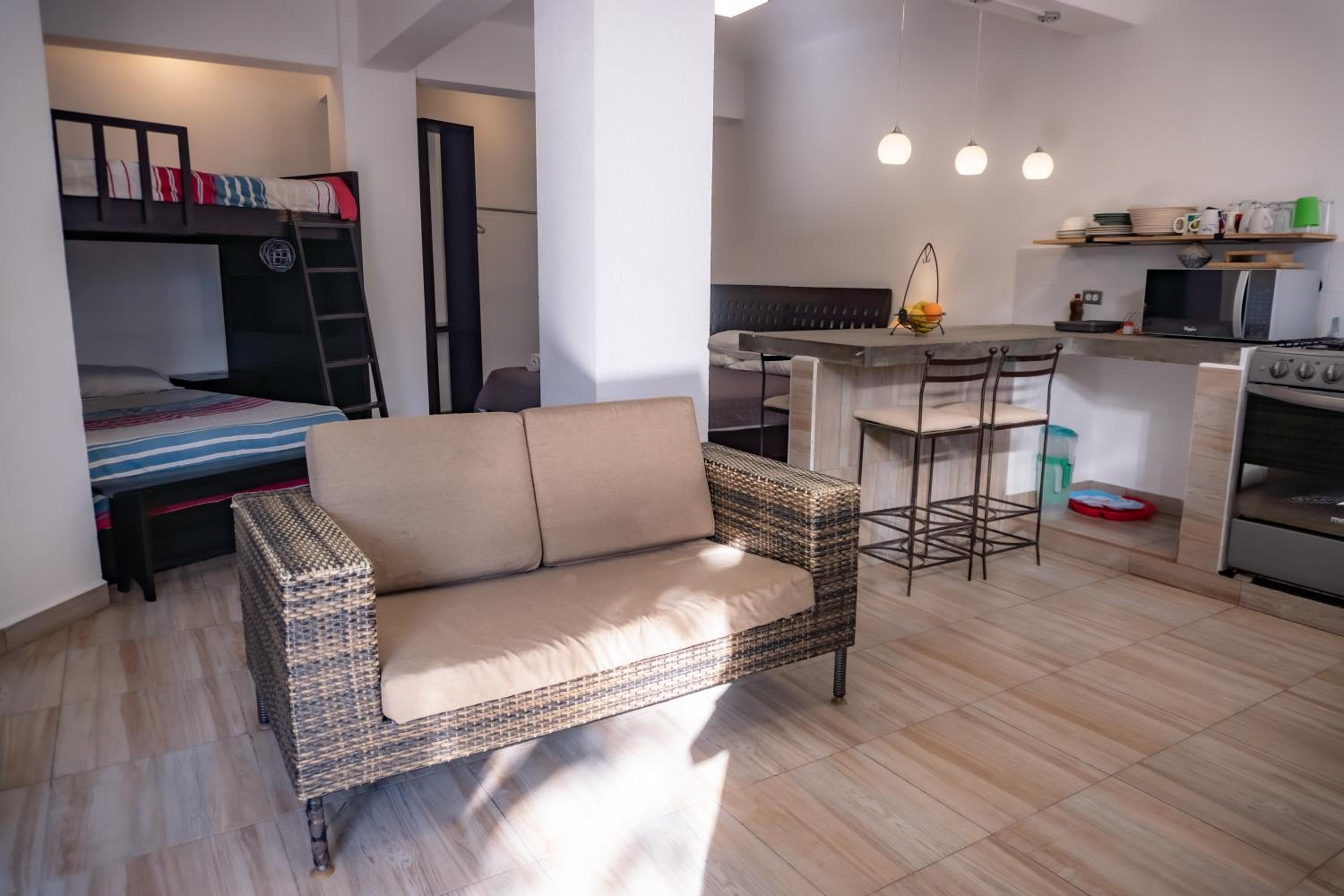 One-Bedroom House - Photo 21