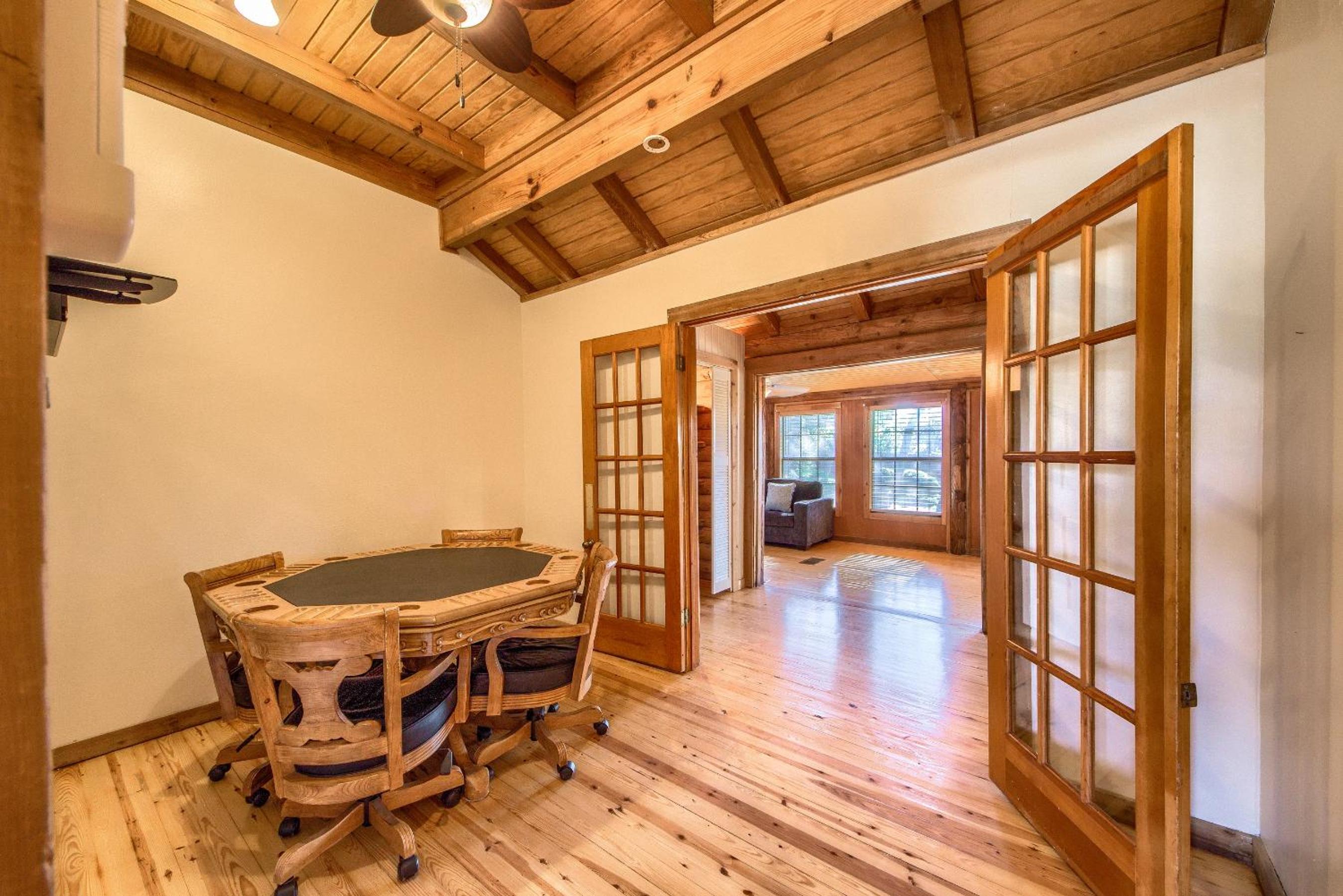 Two-Bedroom House photo 2