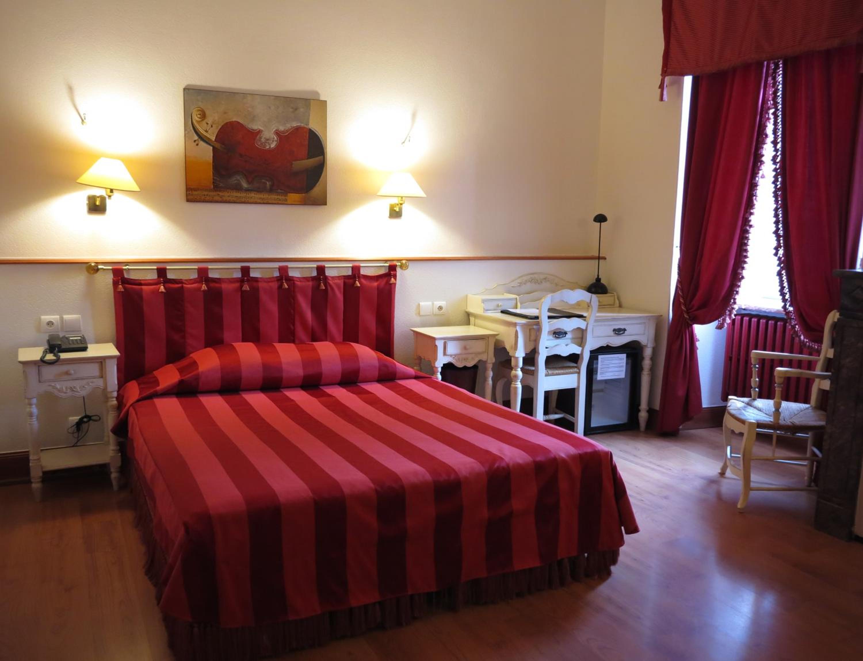 Double Room - Photo 5