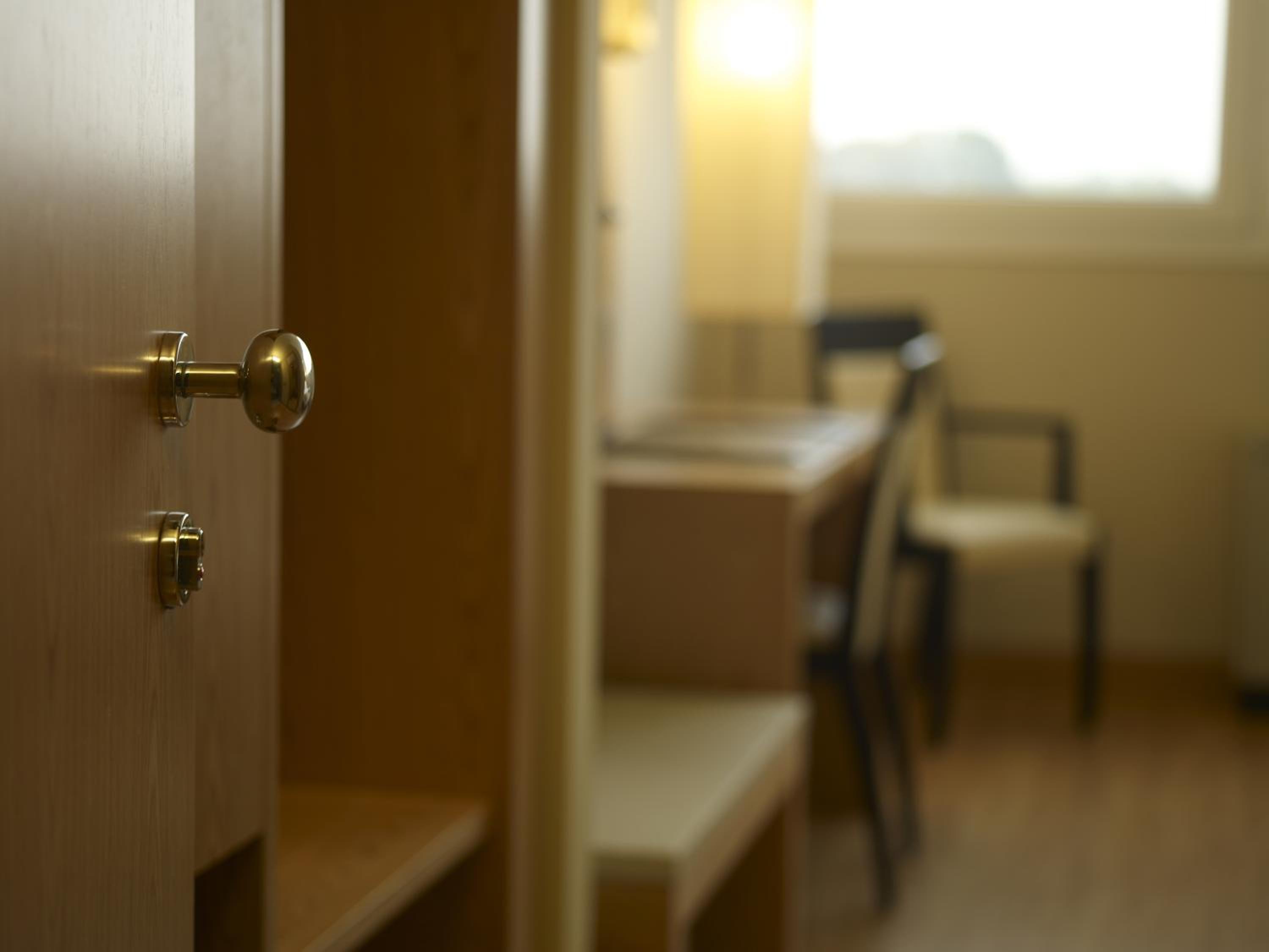 Double Room - Photo 10