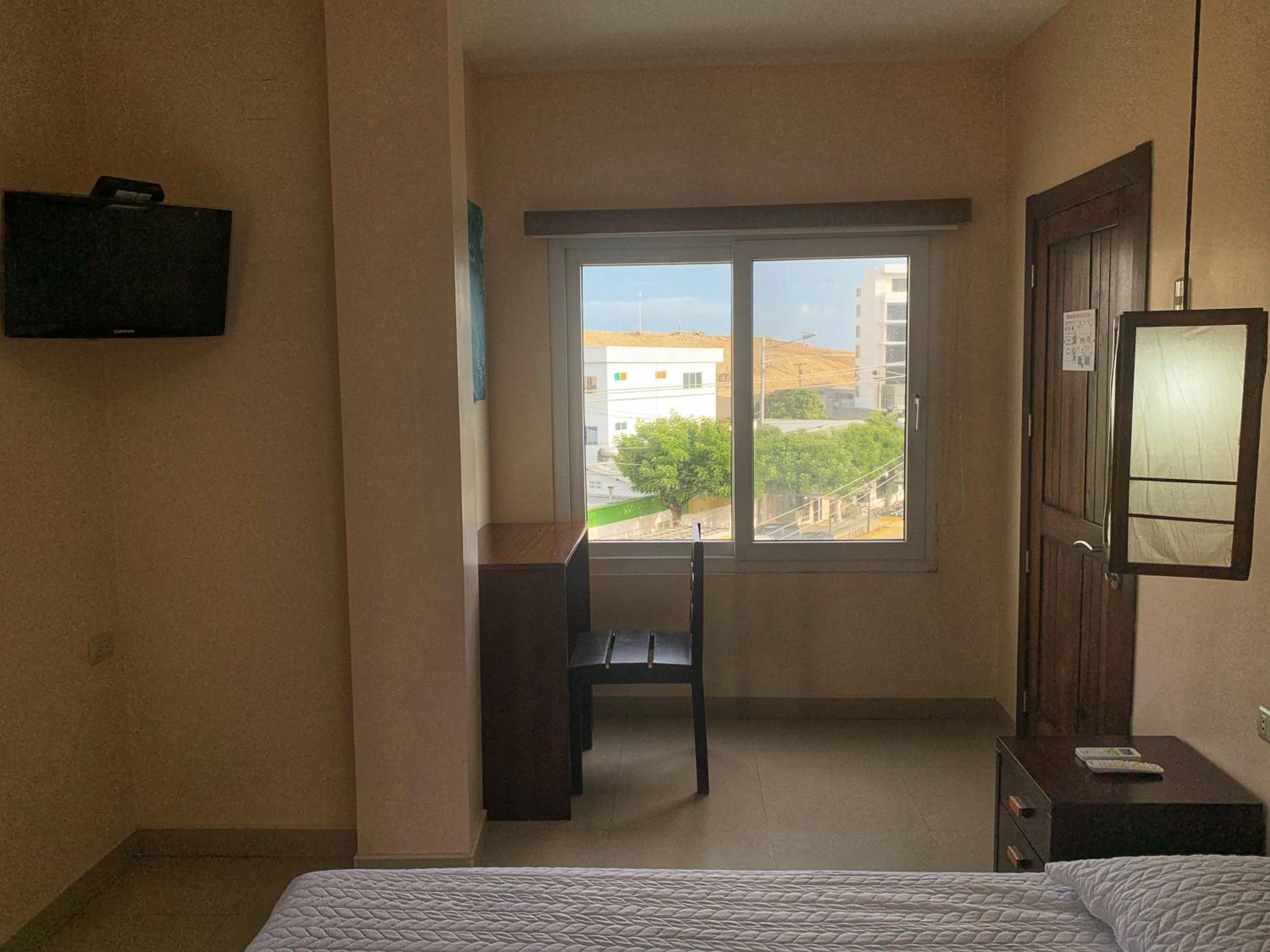 Deluxe Double Room With Balcony photo 3