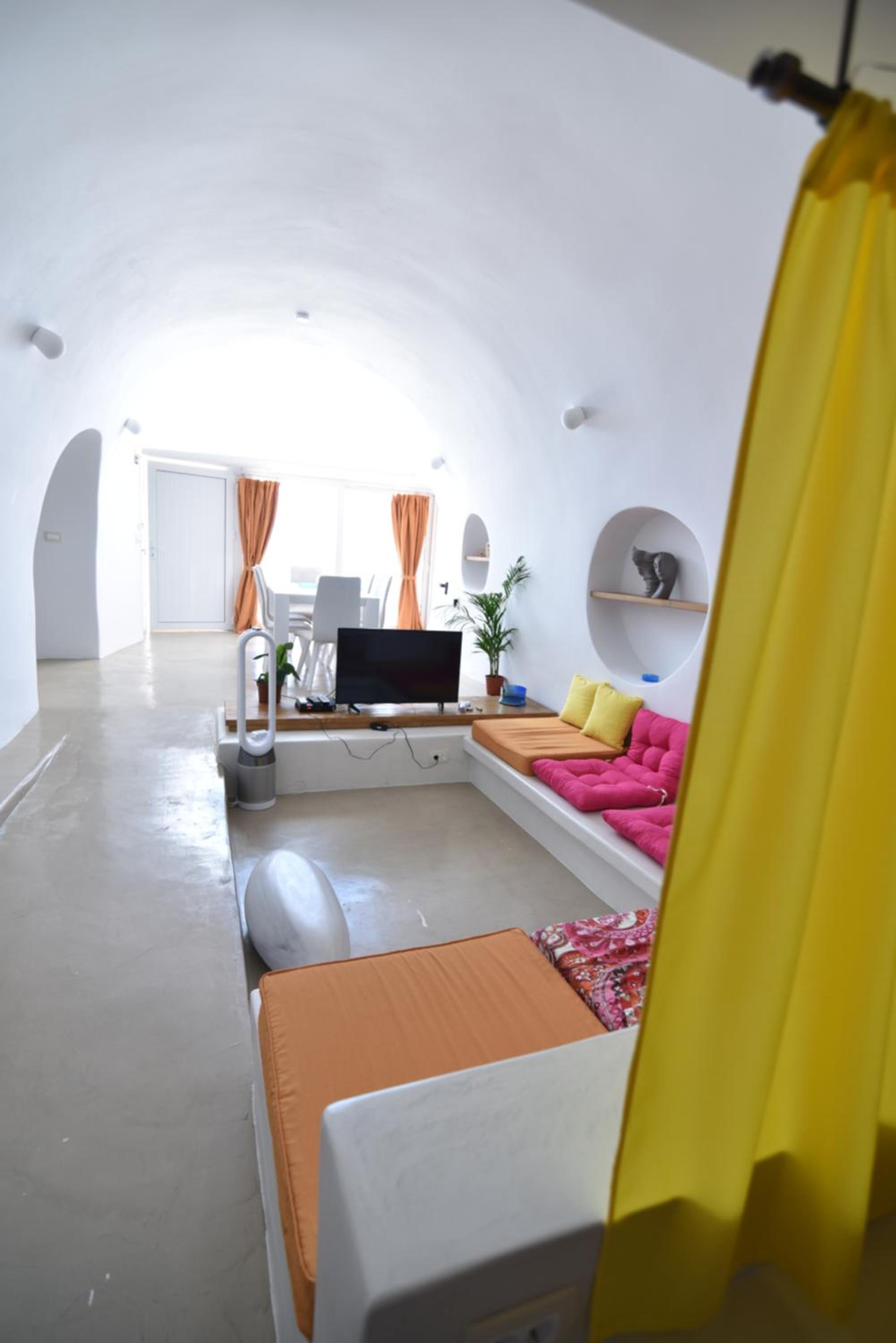 Villa with Sea View - Photo 12