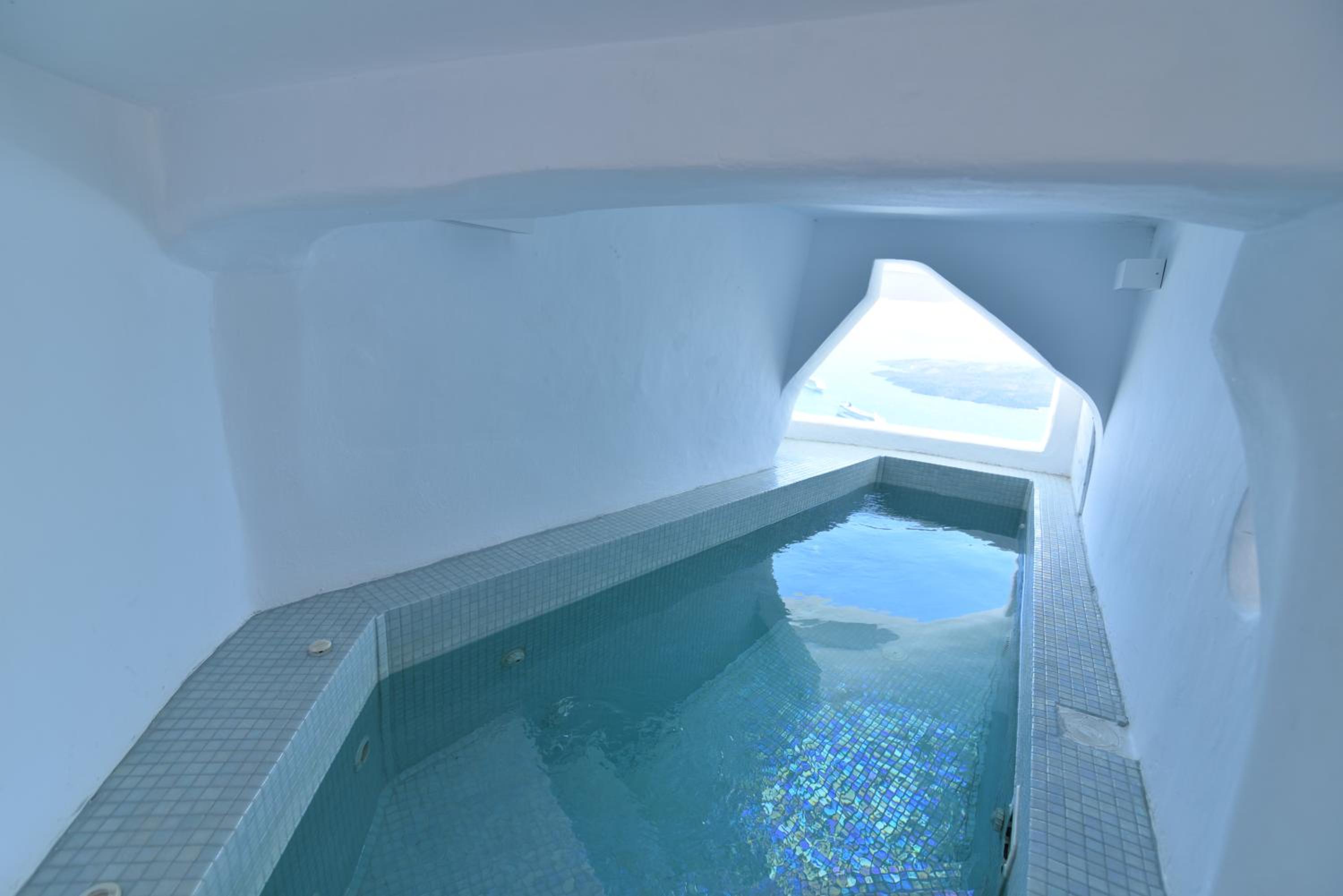 Villa with Sea View - Photo 11