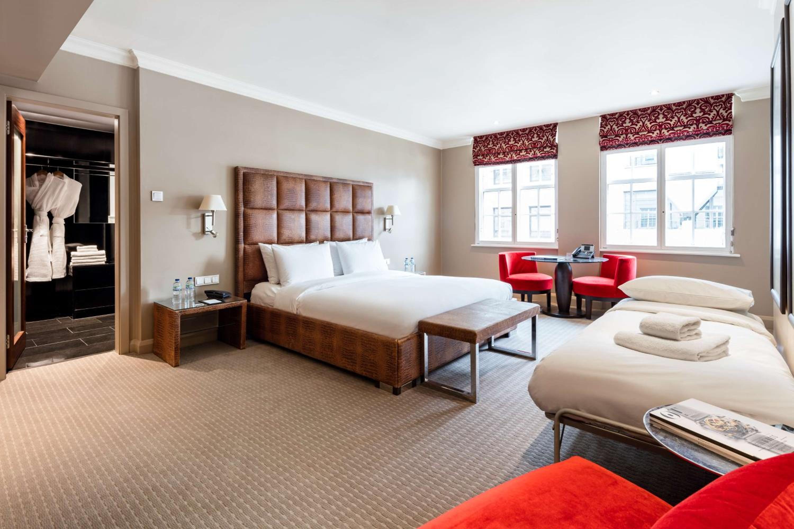 Collection Premium Executive Room thumbnail 6