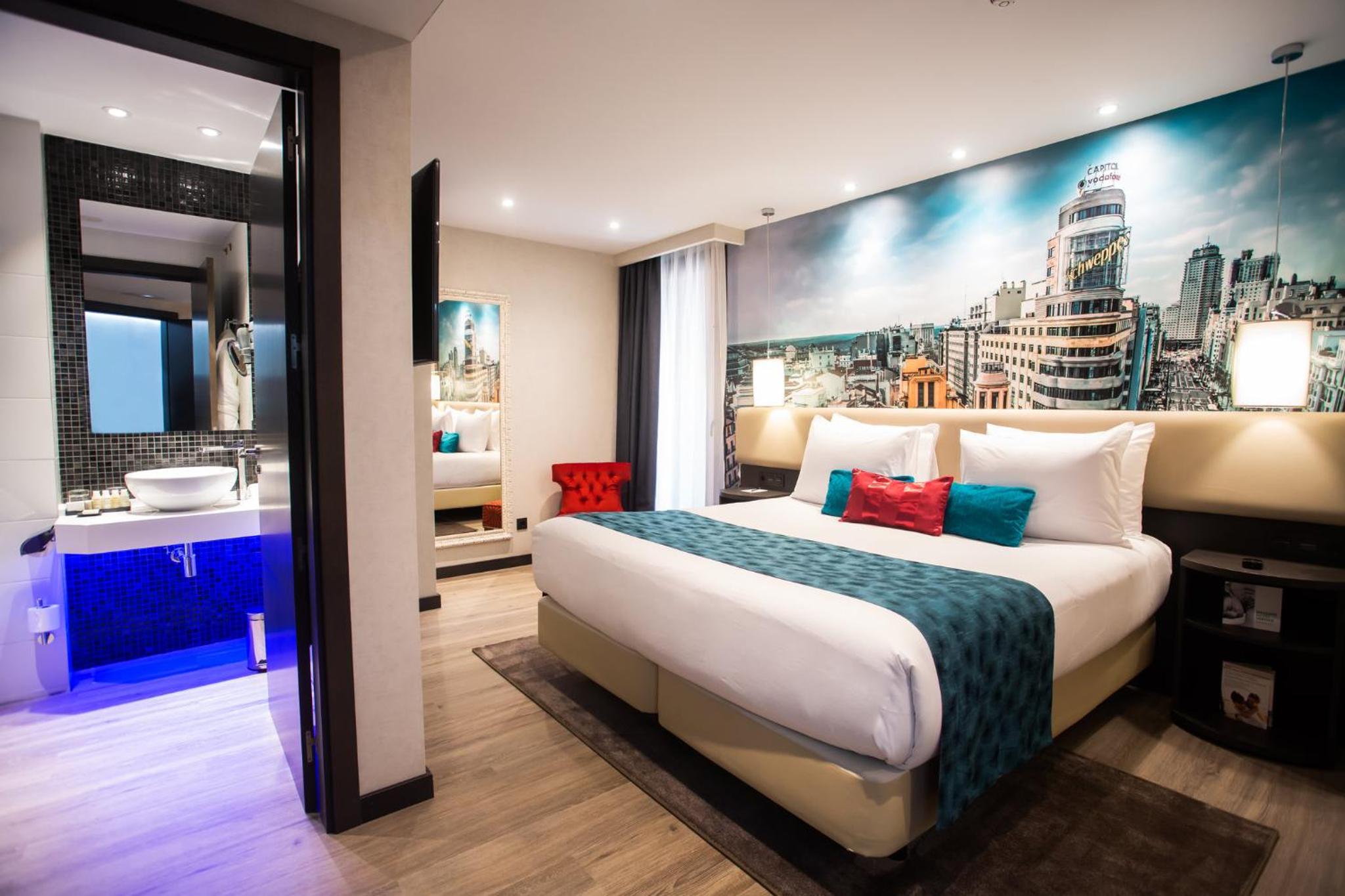Standard King Room
