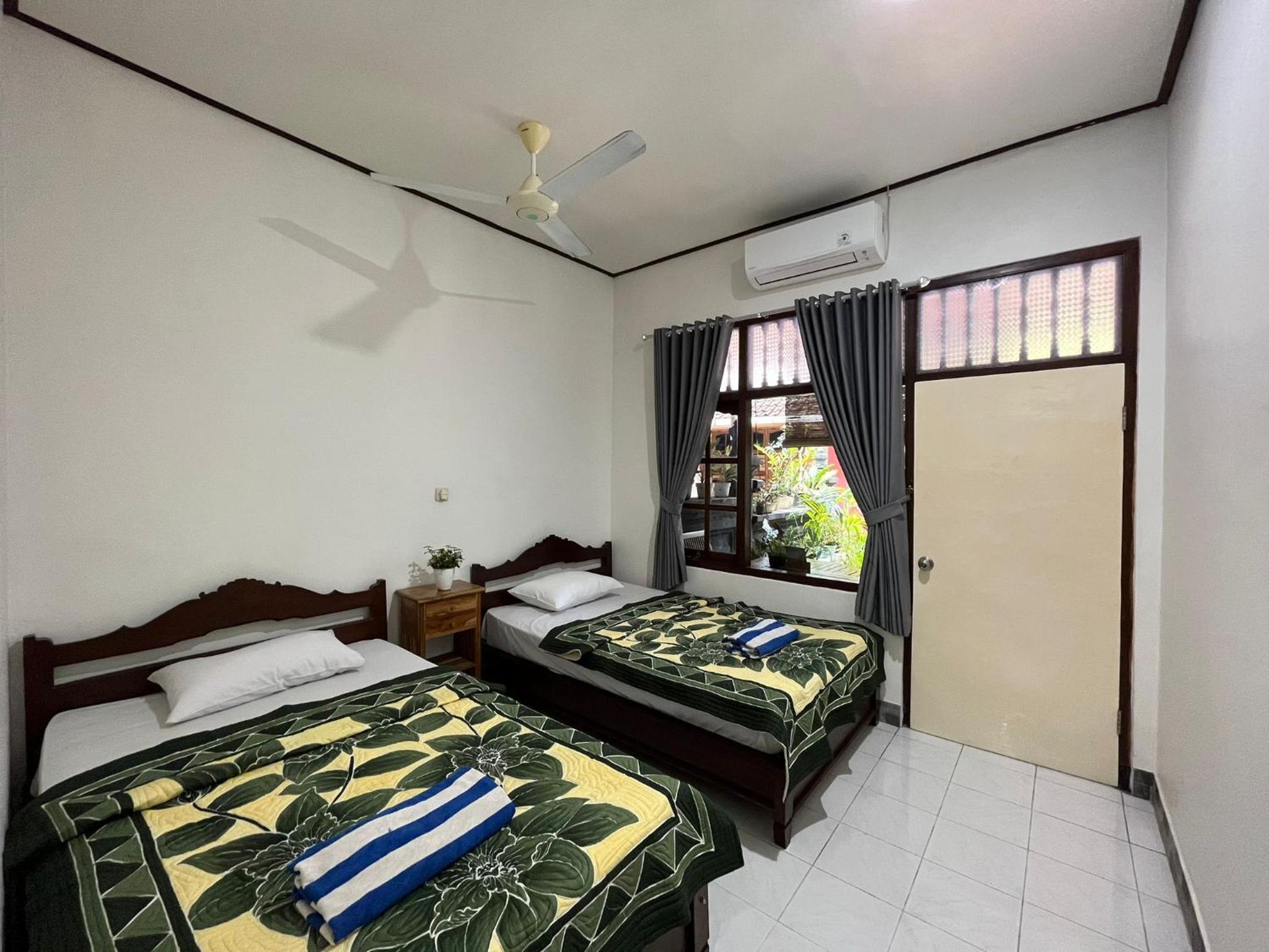 Twin Room with Terrace - Photo 8