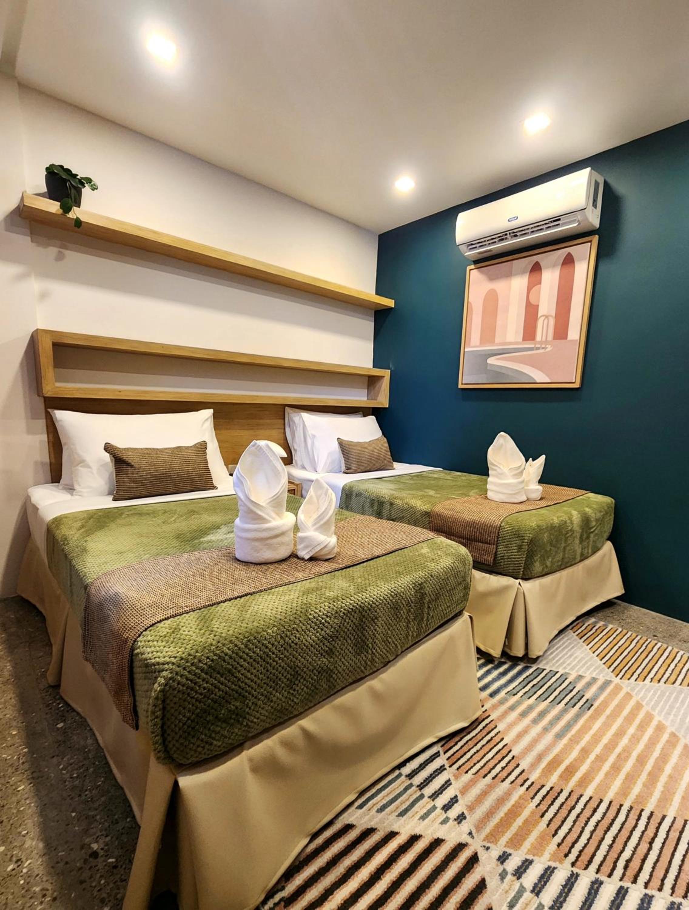 Deluxe Twin Room - Photo 1