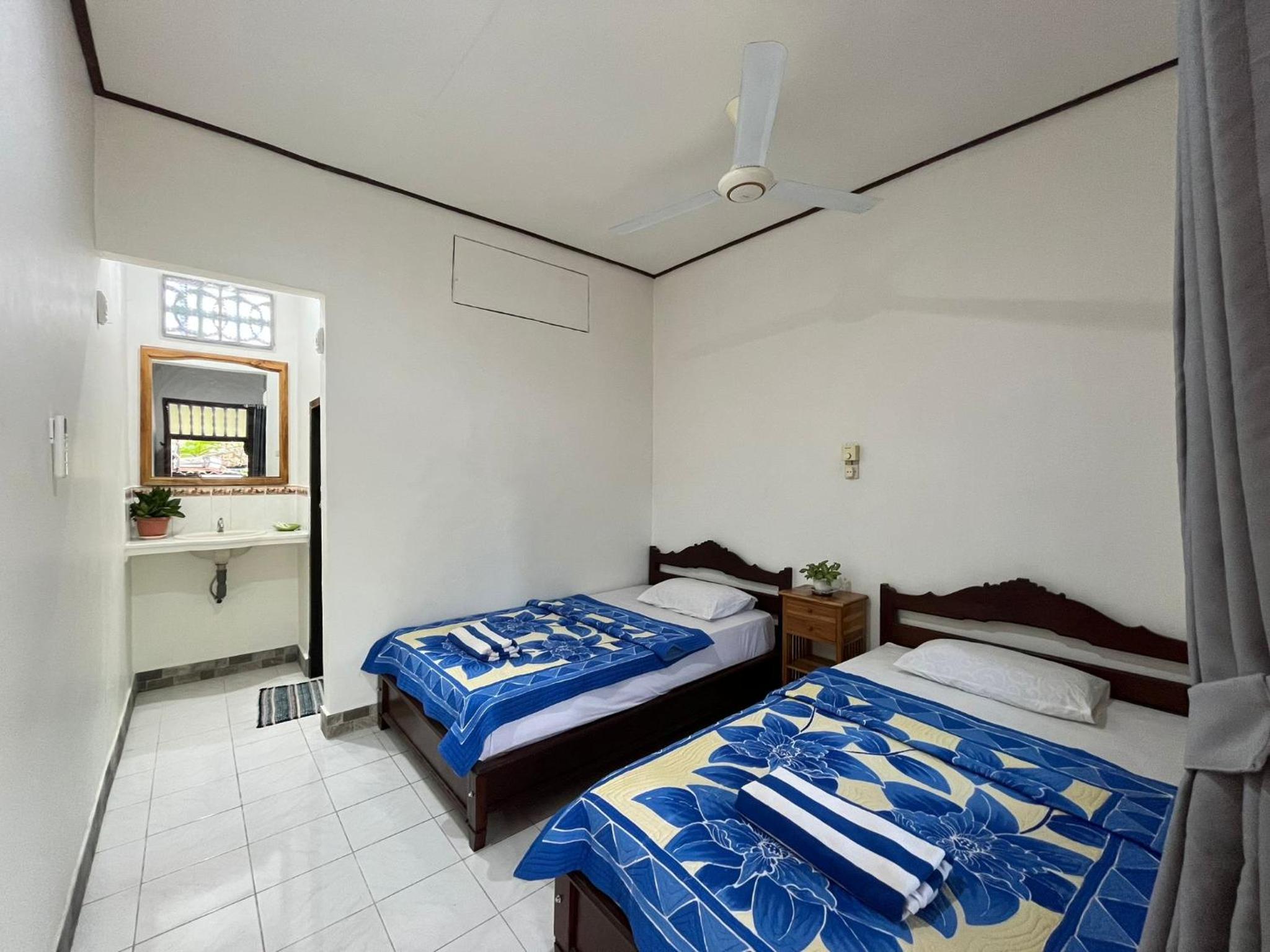 Twin Room with Terrace - Photo 6