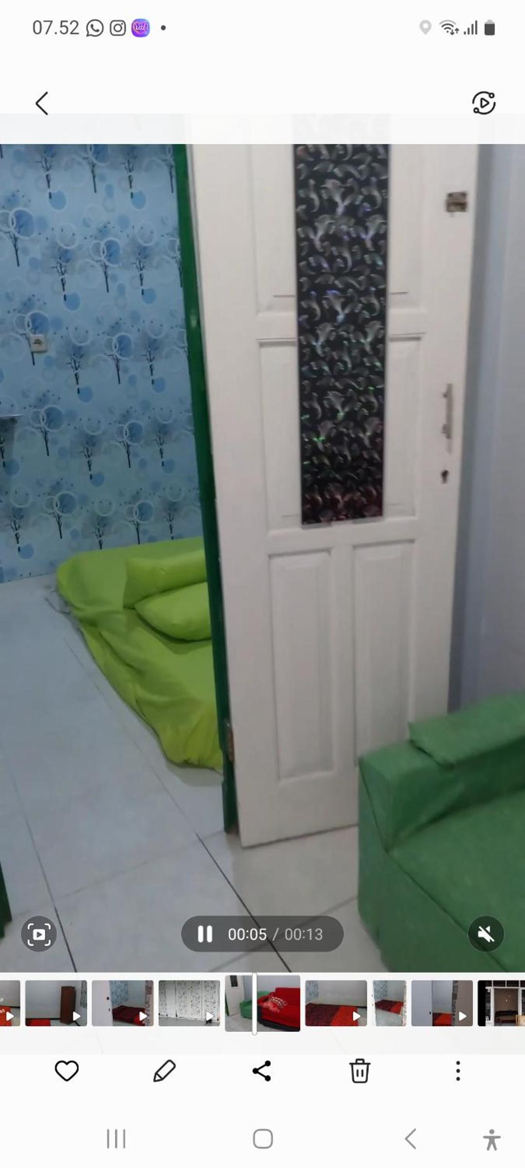 Deluxe Room (2 Adults + 1 Child) photo 1