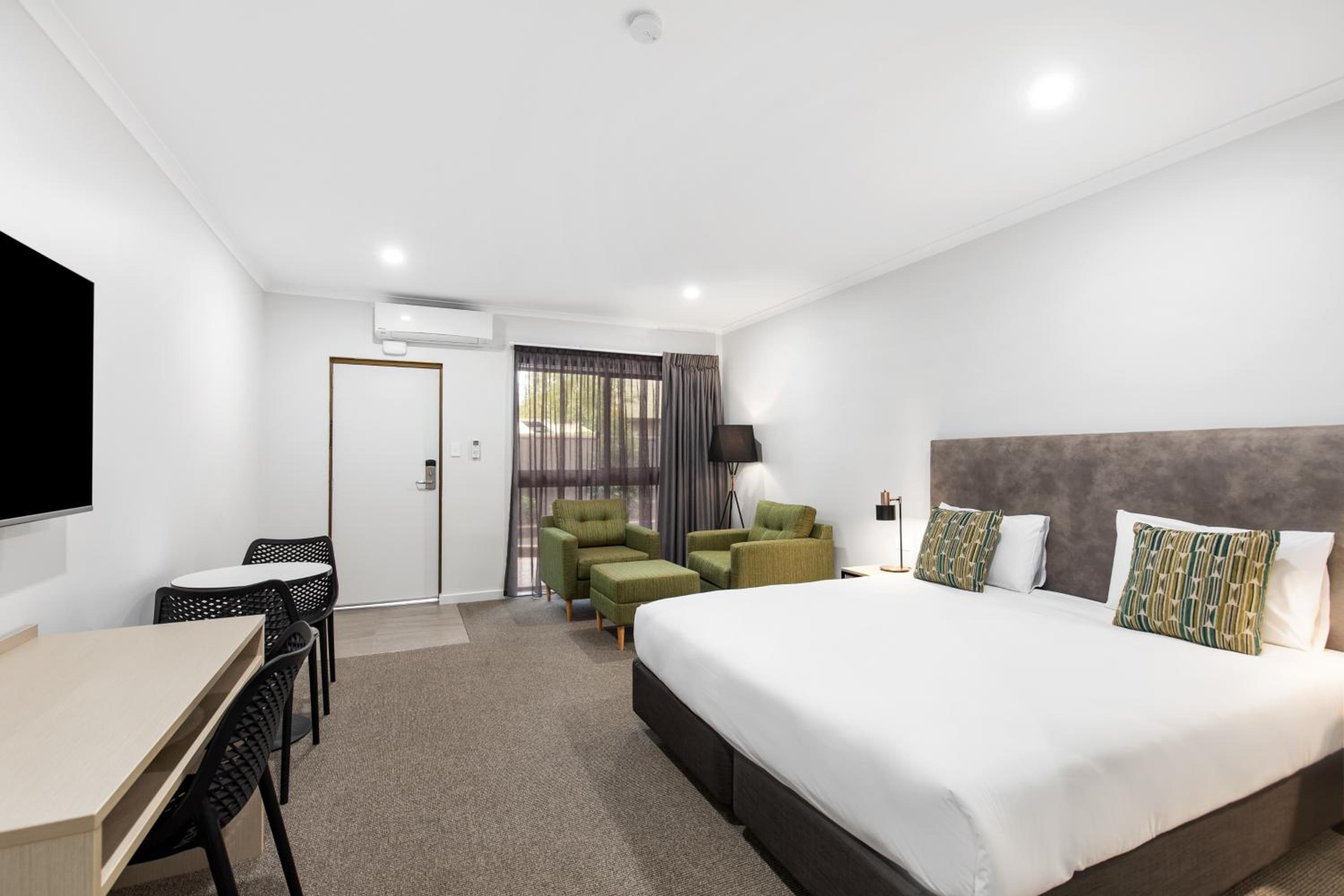 Deluxe Double Room - Photo 1
