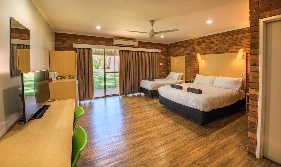 Deluxe Room - Photo 1