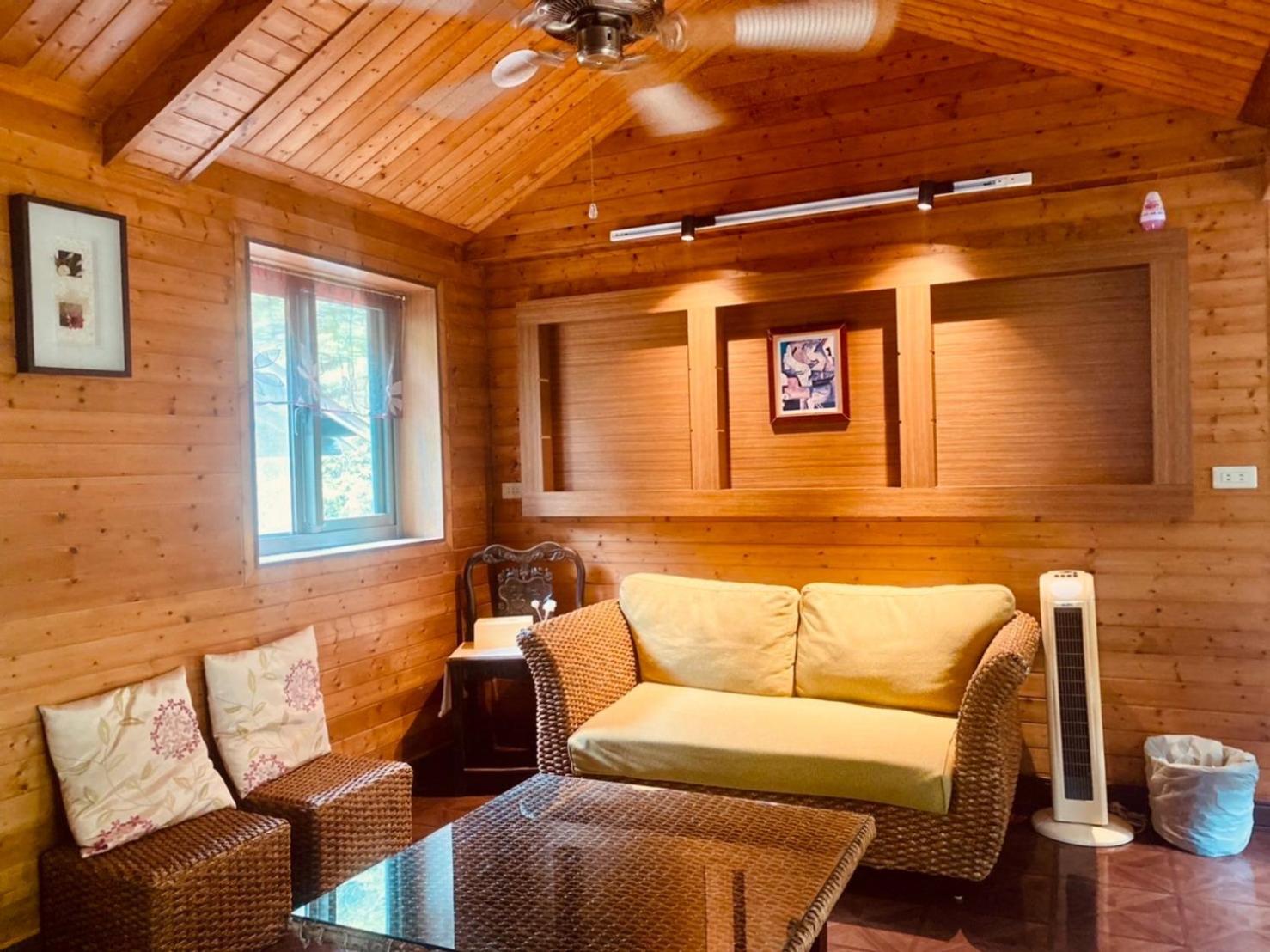 Family Room with Garden View photo 1