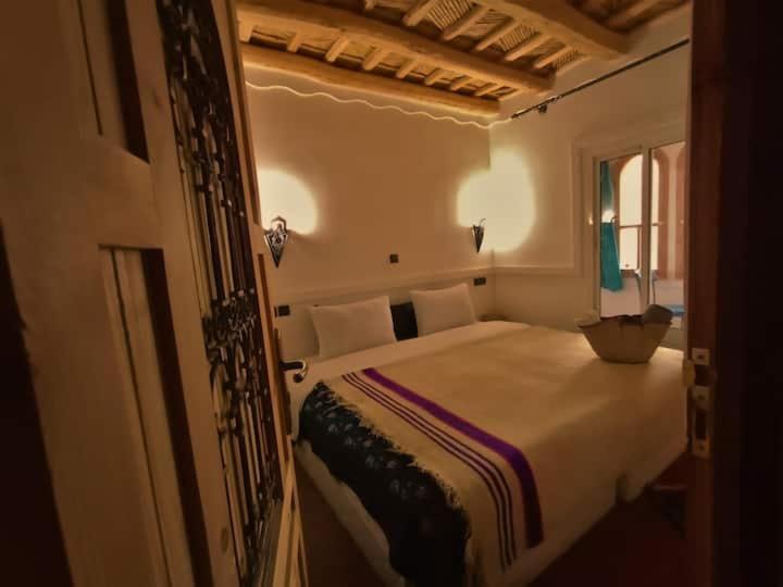 Double or Twin Room - Photo 4