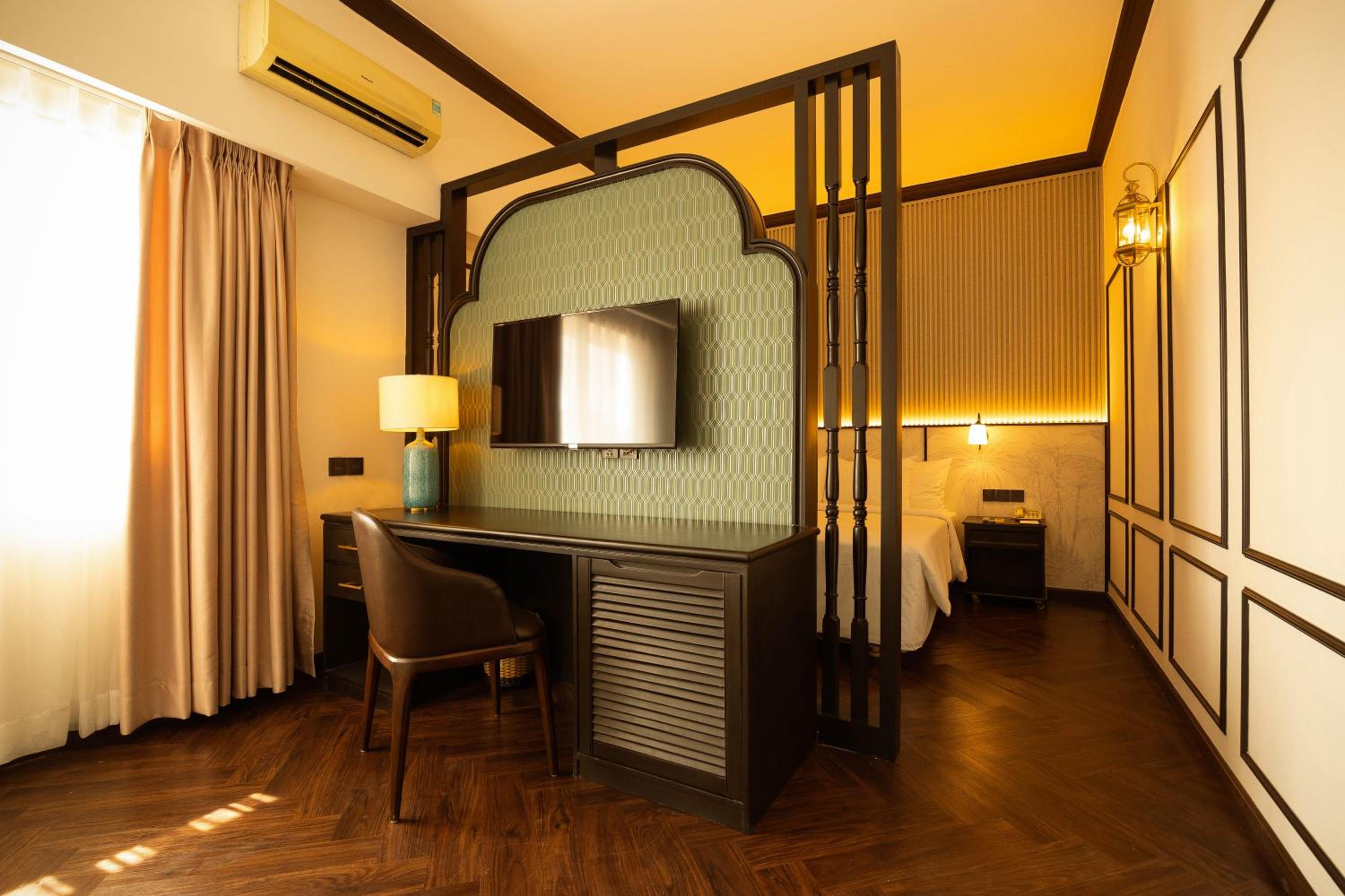 Dai Nam Suite photo 3